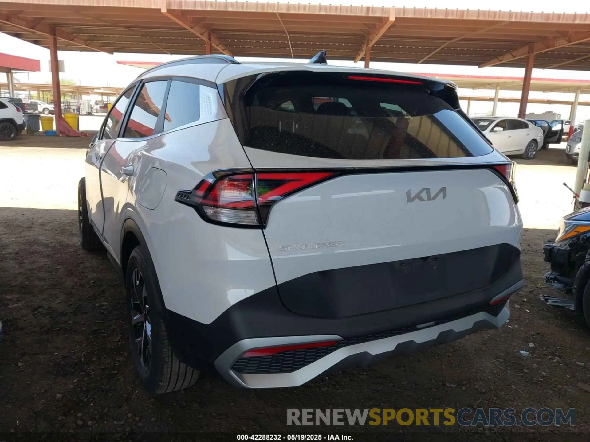 3 fotografías del automóvil dañado 5XYK33DF6SG320016 KIA SPORTAGE 2025