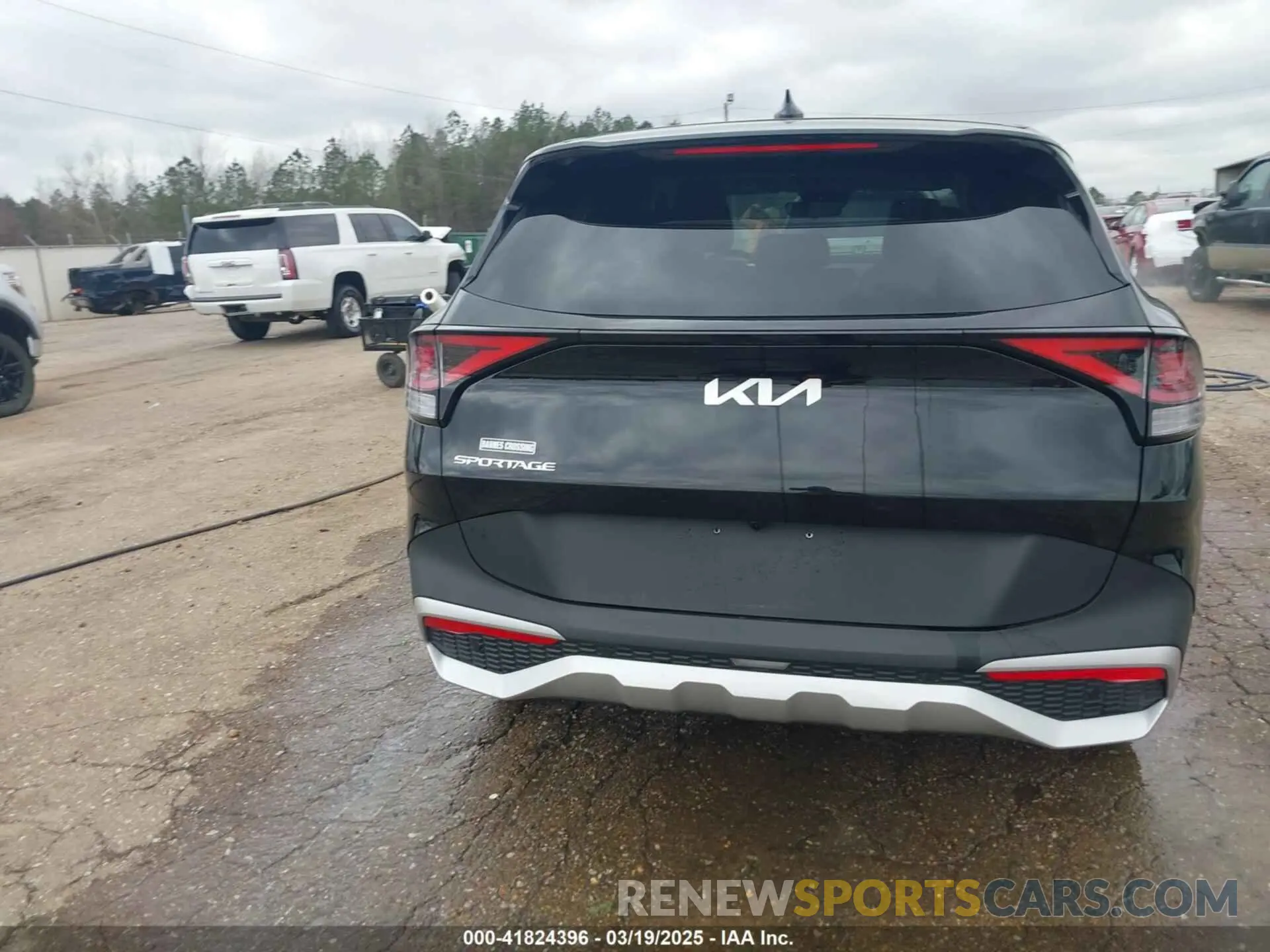 17 fotografías del automóvil dañado 5XYK33DF8SG256982 KIA SPORTAGE 2025