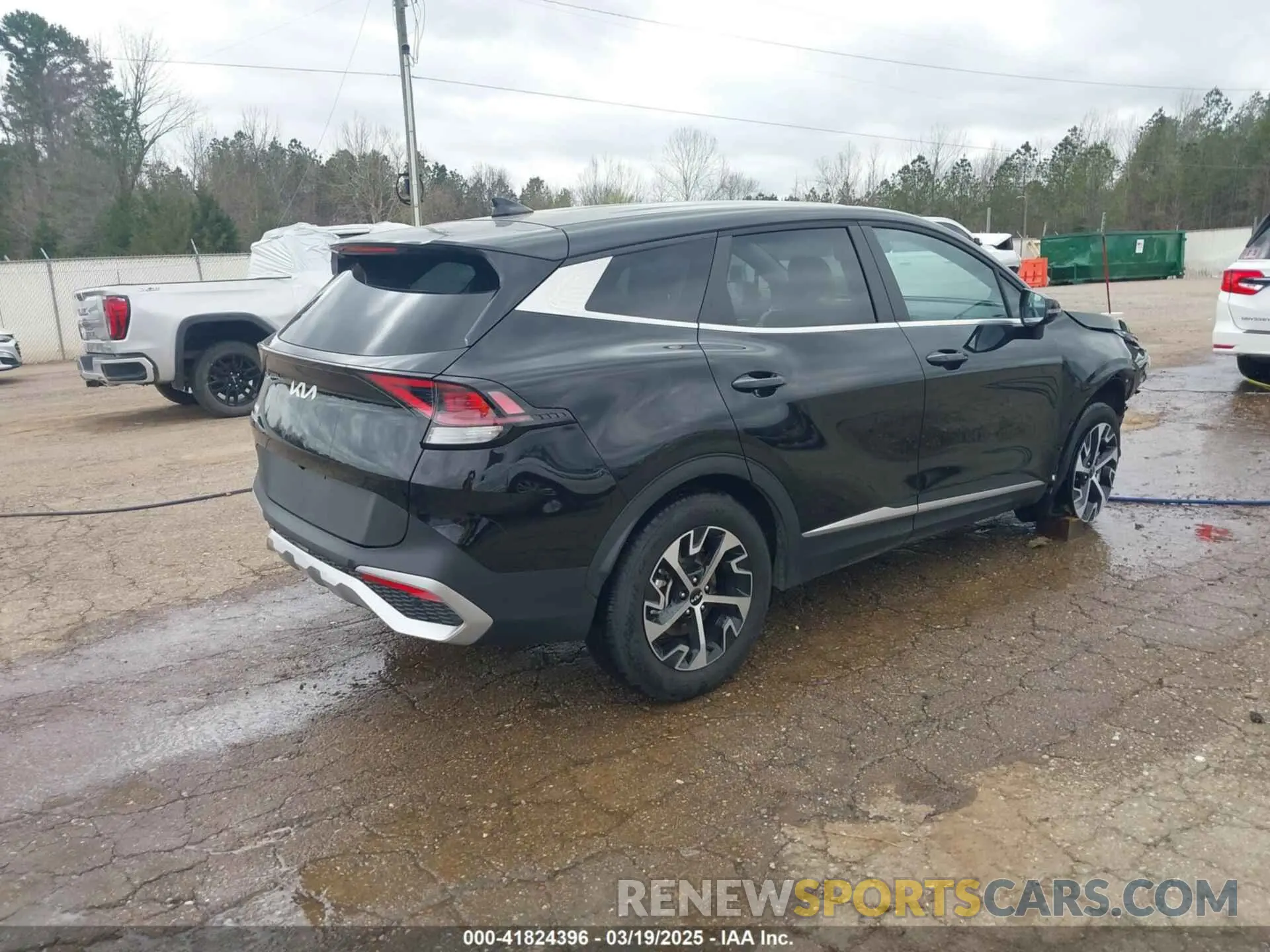 4 fotografías del automóvil dañado 5XYK33DF8SG256982 KIA SPORTAGE 2025