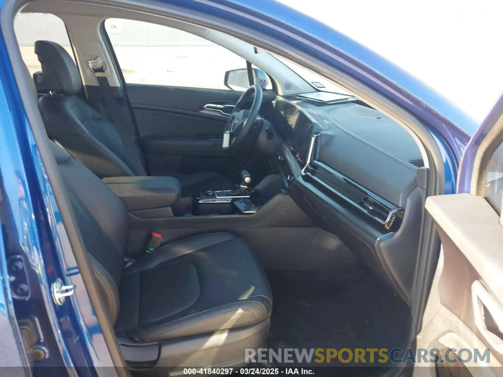 5 fotografías del automóvil dañado 5XYK33DF9SG242055 KIA SPORTAGE 2025