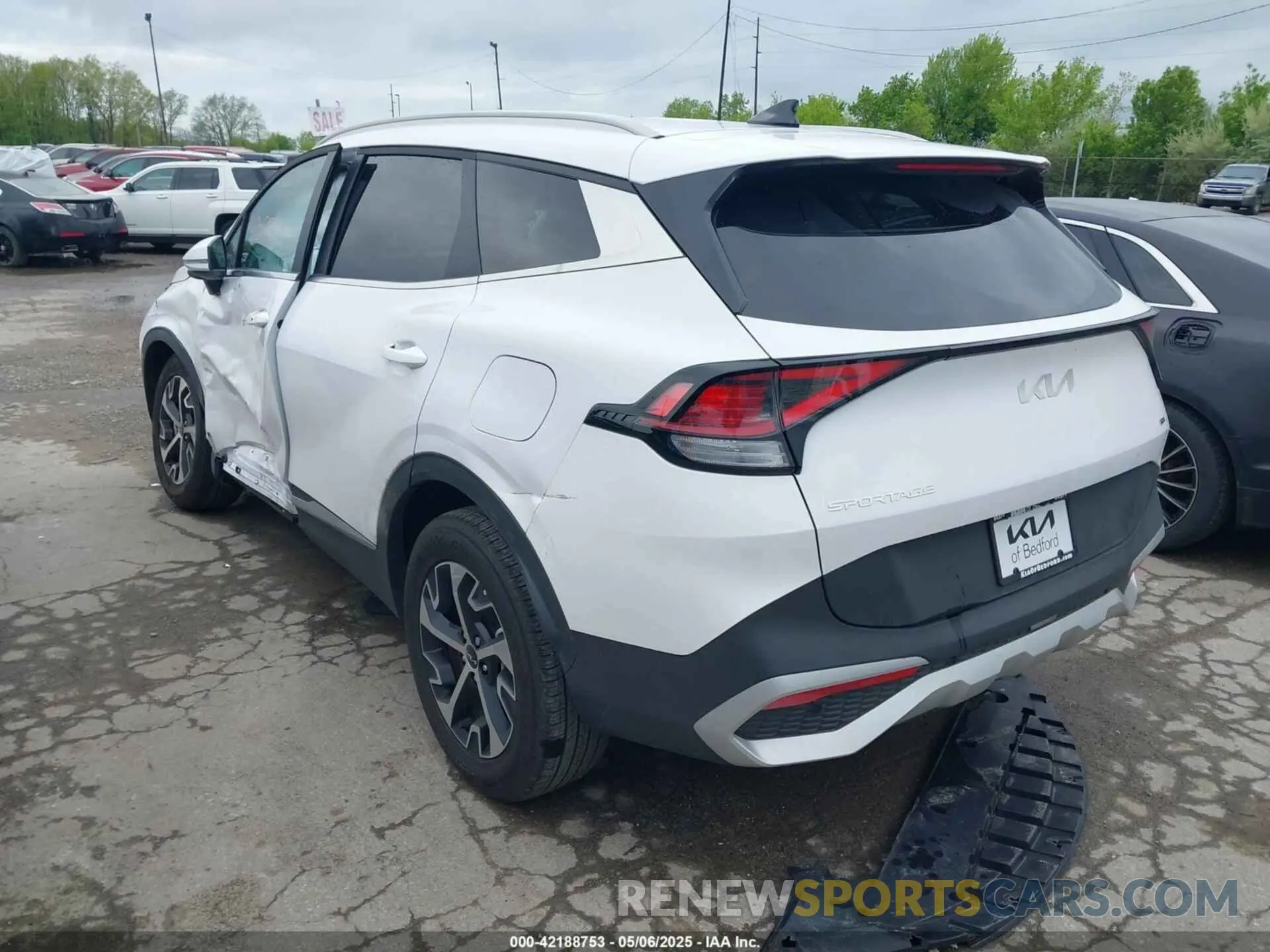 3 fotografías del automóvil dañado 5XYK3CDF1SG281061 KIA SPORTAGE 2025