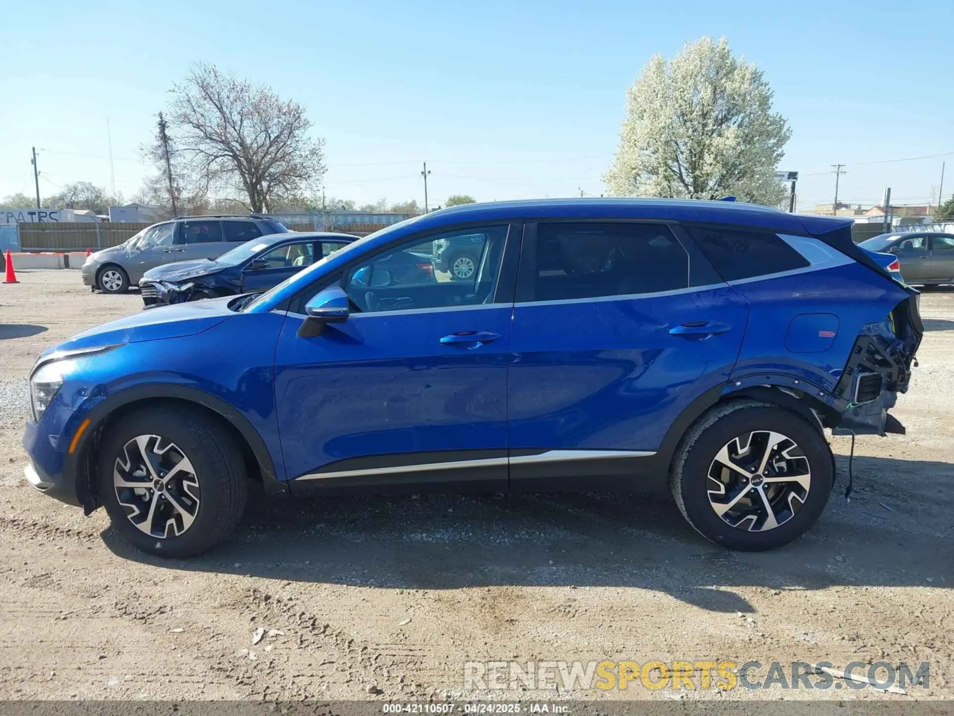 15 fotografías del automóvil dañado 5XYK3CDF3SG255979 KIA SPORTAGE 2025
