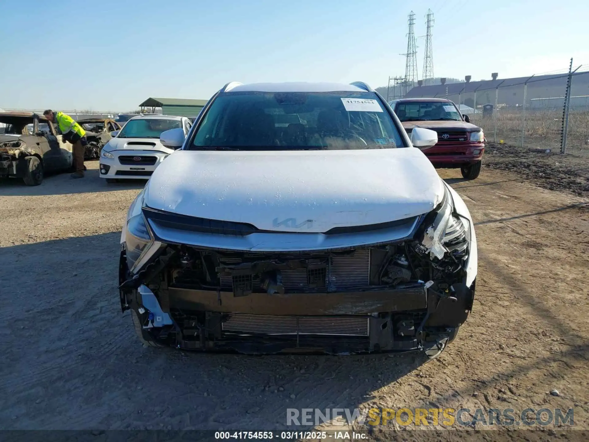 12 fotografías del automóvil dañado 5XYK3CDF4SG246952 KIA SPORTAGE 2025