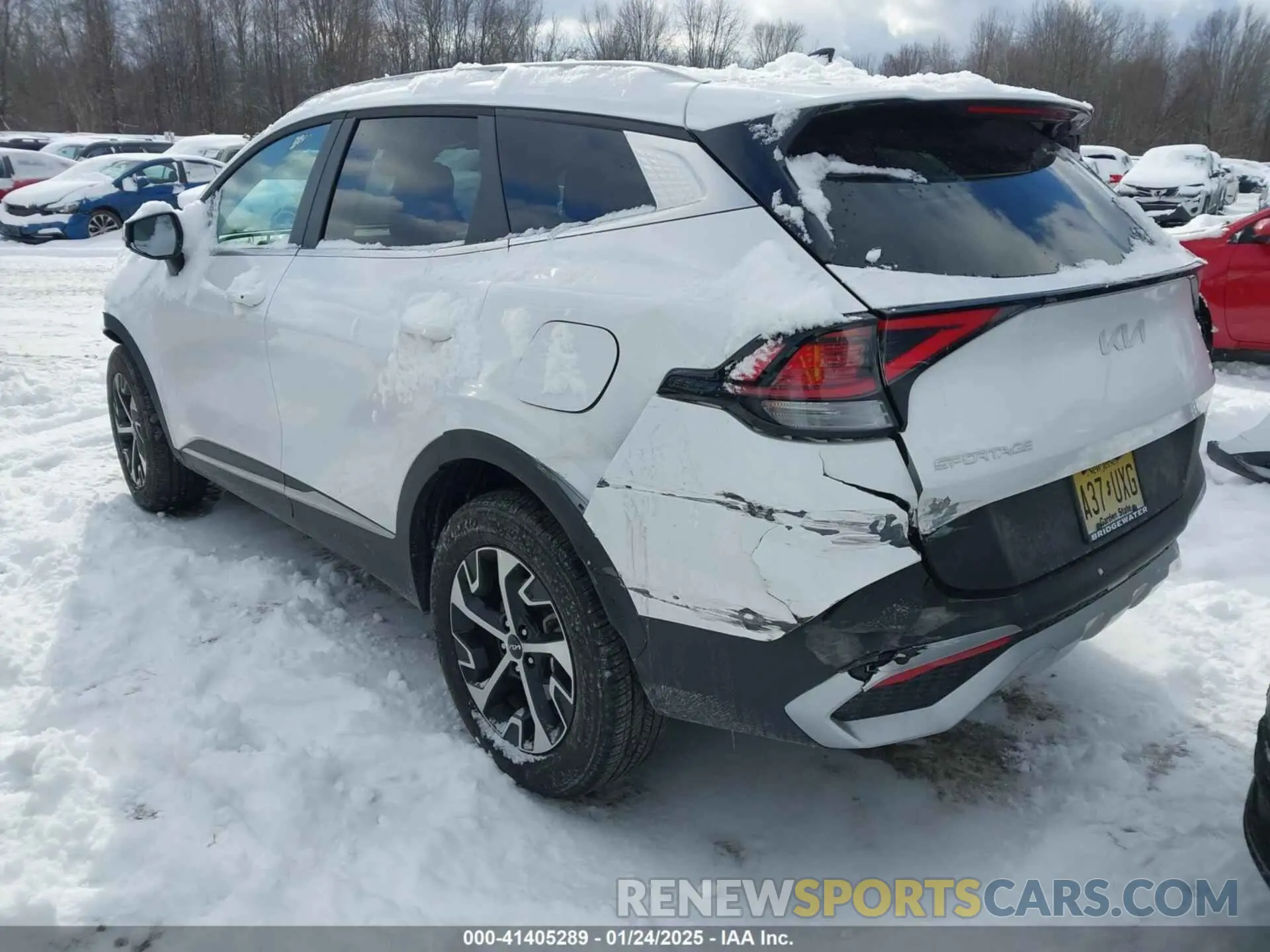 3 fotografías del automóvil dañado 5XYK3CDFXSG236670 KIA SPORTAGE 2025