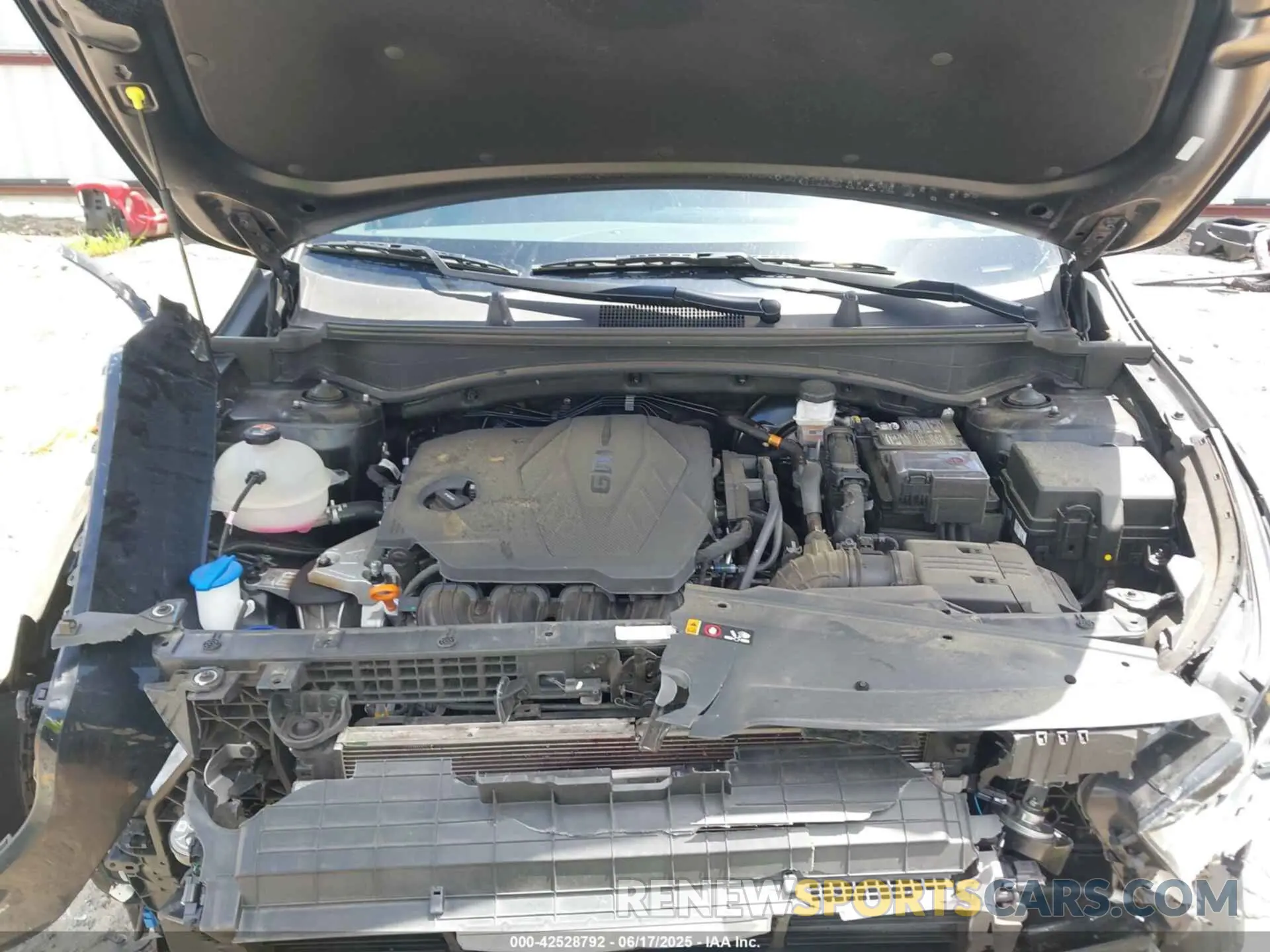 10 fotografías del automóvil dañado 5XYK43DF4SG238167 KIA SPORTAGE 2025