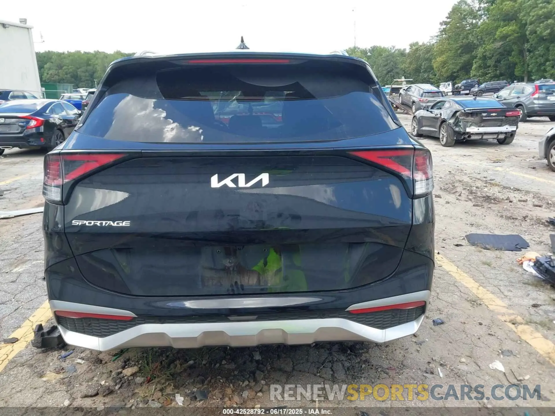 17 fotografías del automóvil dañado 5XYK43DF4SG238167 KIA SPORTAGE 2025