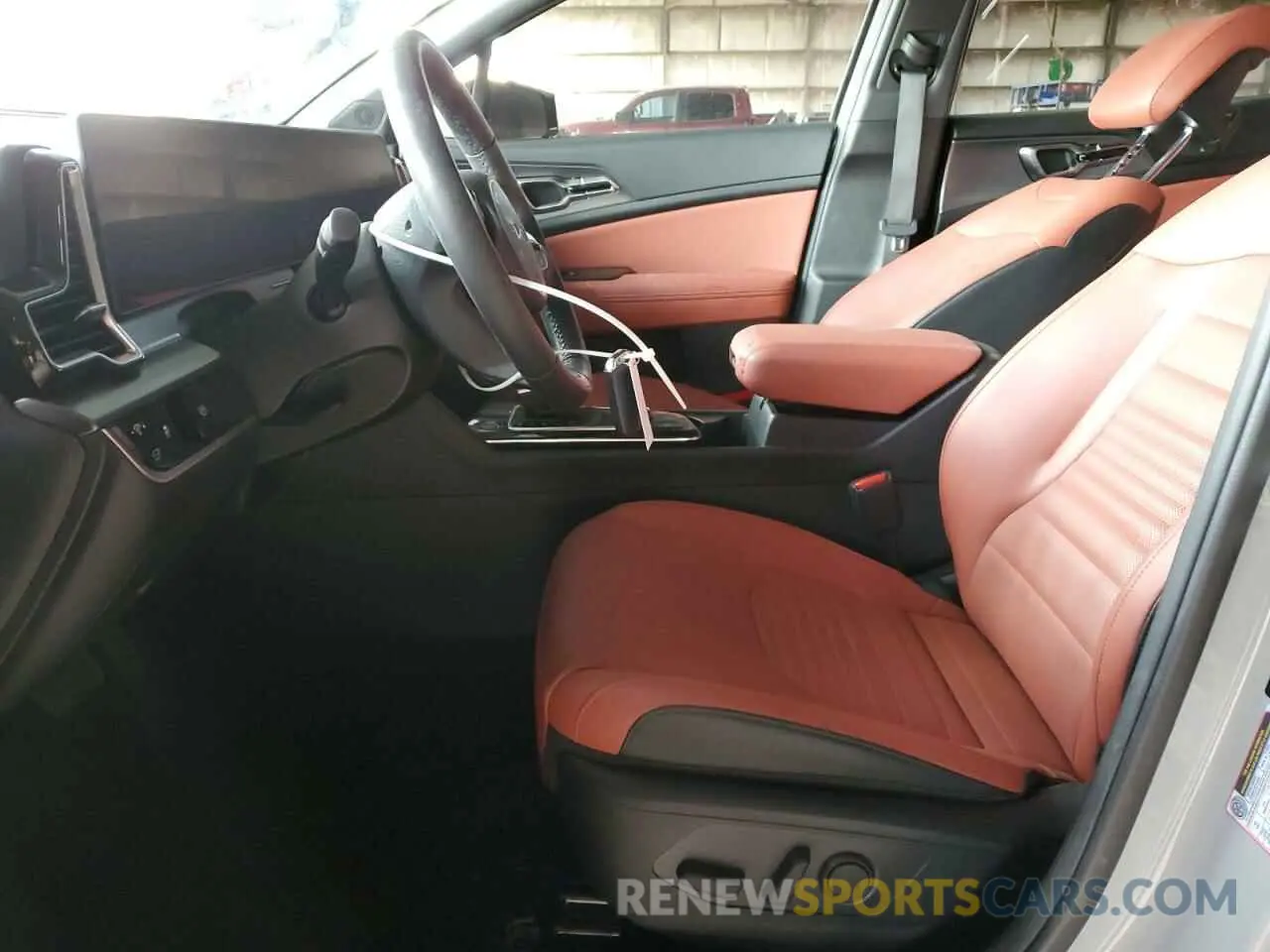 7 fotografías del automóvil dañado 5XYK53DF4SG235556 KIA SPORTAGE 2025