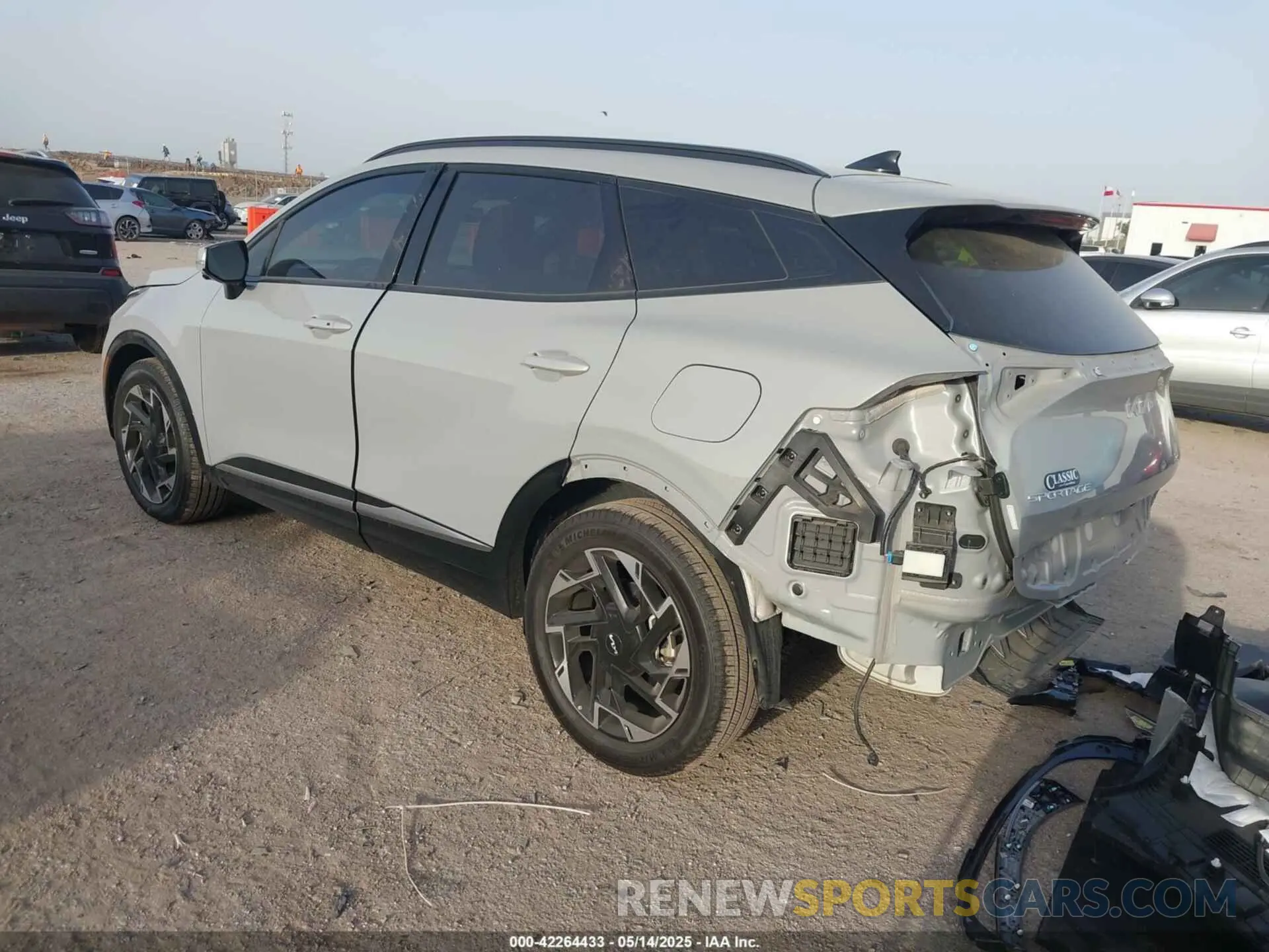 3 fotografías del automóvil dañado 5XYK53DF4SG237100 KIA SPORTAGE 2025