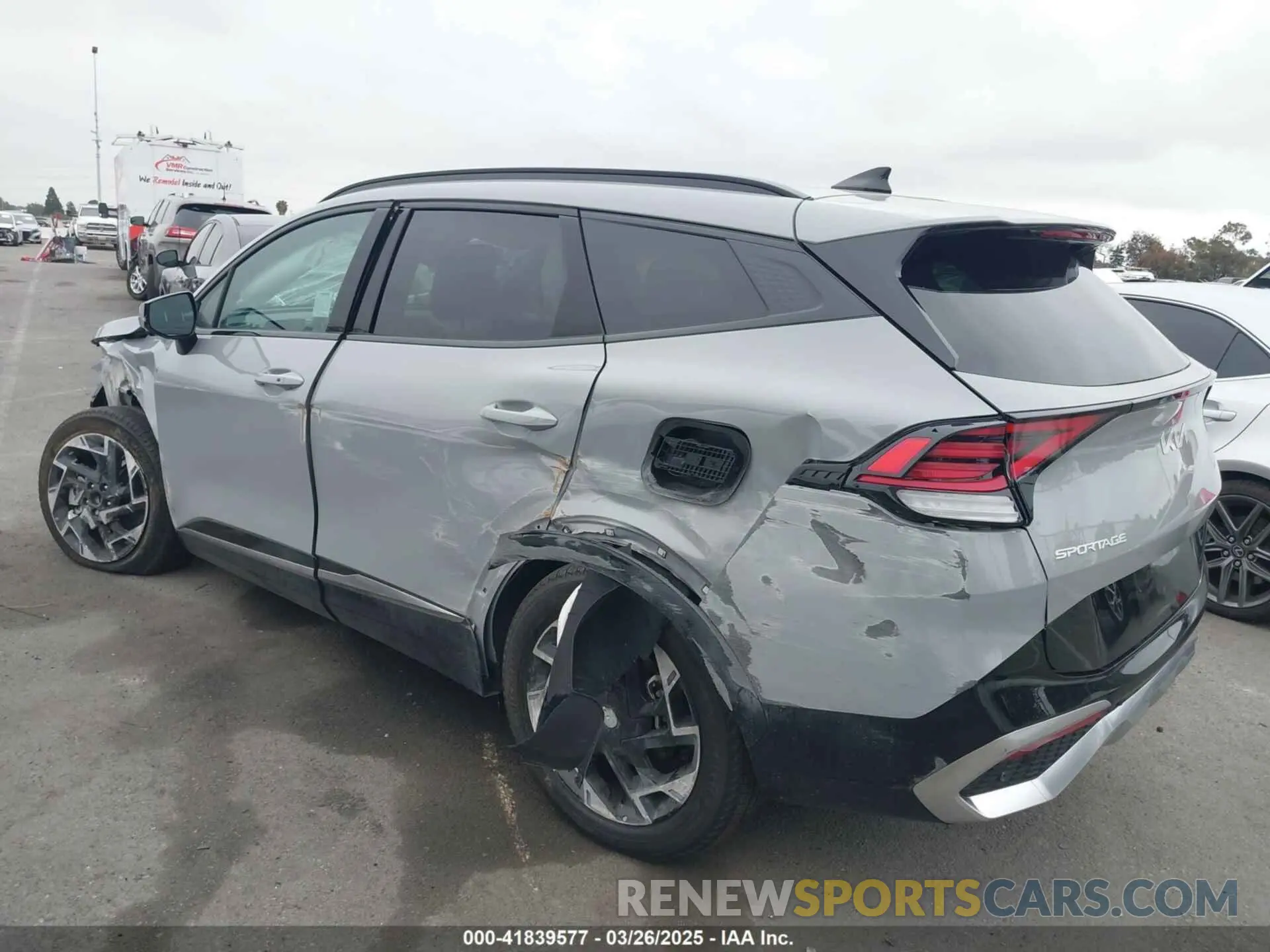 15 fotografías del automóvil dañado 5XYK53DF4SG253958 KIA SPORTAGE 2025