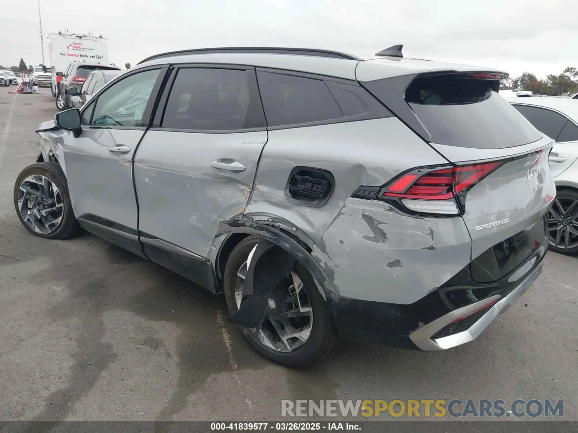 3 fotografías del automóvil dañado 5XYK53DF4SG253958 KIA SPORTAGE 2025