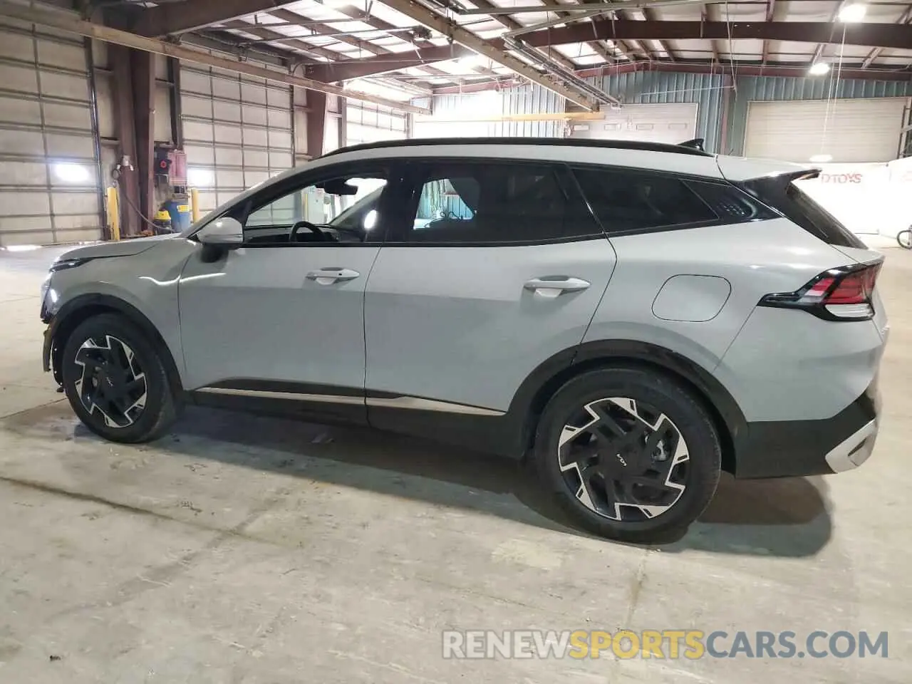 2 fotografías del automóvil dañado 5XYK53DF4SG278150 KIA SPORTAGE 2025