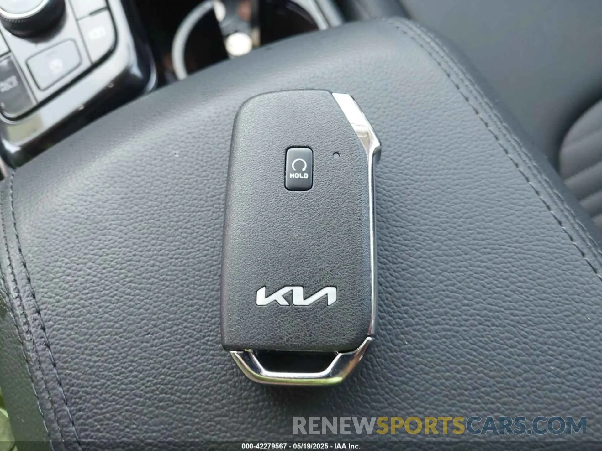 11 fotografías del automóvil dañado 5XYK53DF8SG295372 KIA SPORTAGE 2025