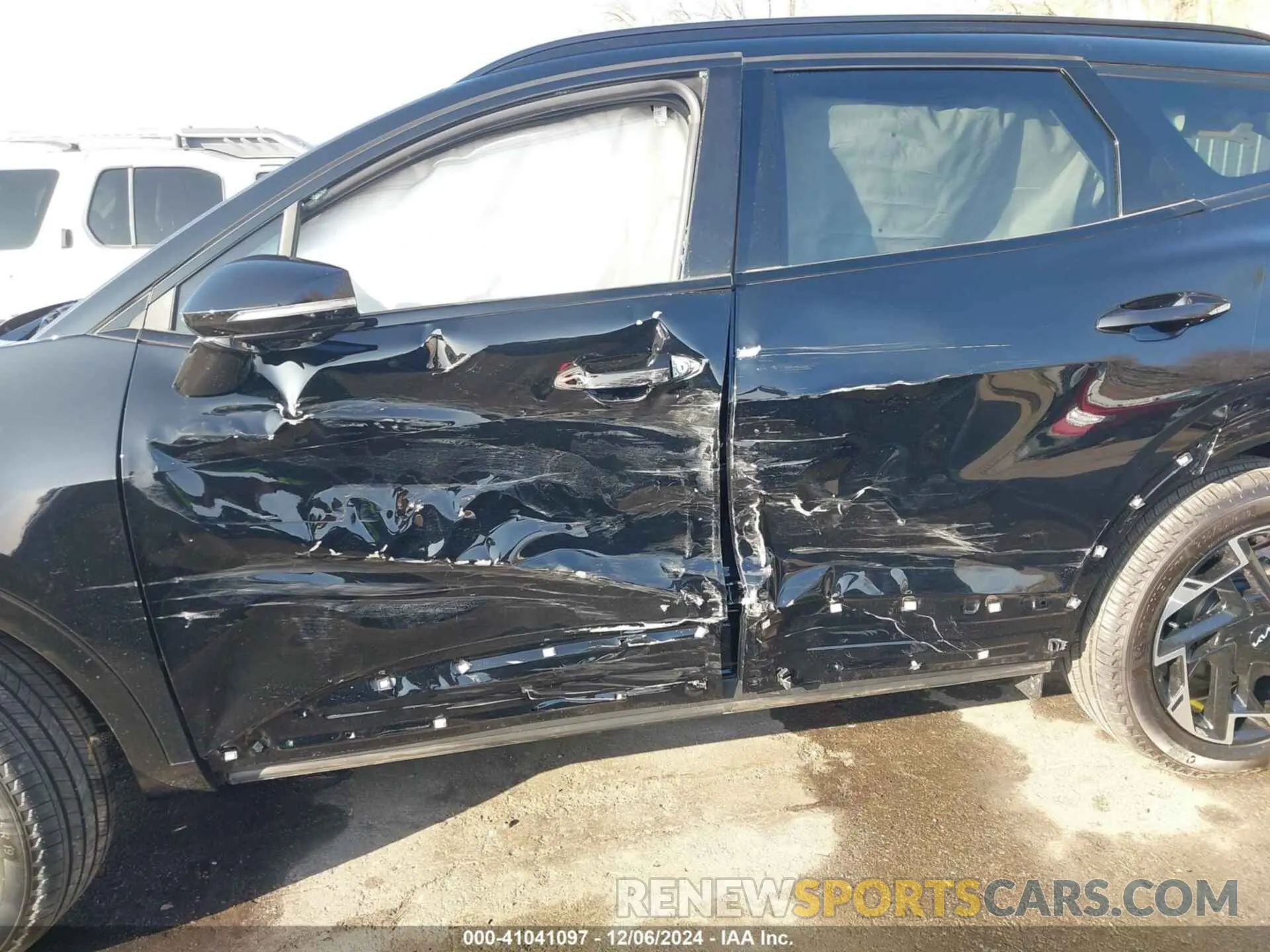 6 fotografías del automóvil dañado 5XYK5CDF6SG232559 KIA SPORTAGE 2025