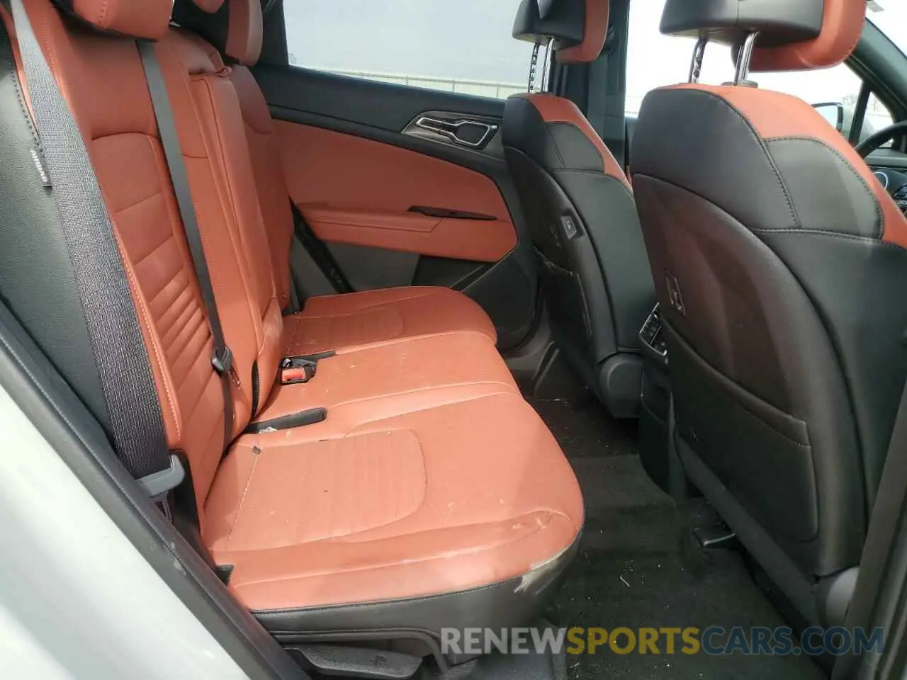11 fotografías del automóvil dañado 5XYK5CDF8SG261397 KIA SPORTAGE 2025