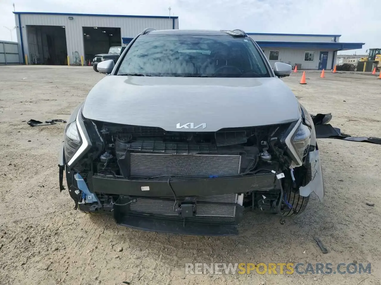 5 fotografías del automóvil dañado 5XYK5CDF8SG261397 KIA SPORTAGE 2025