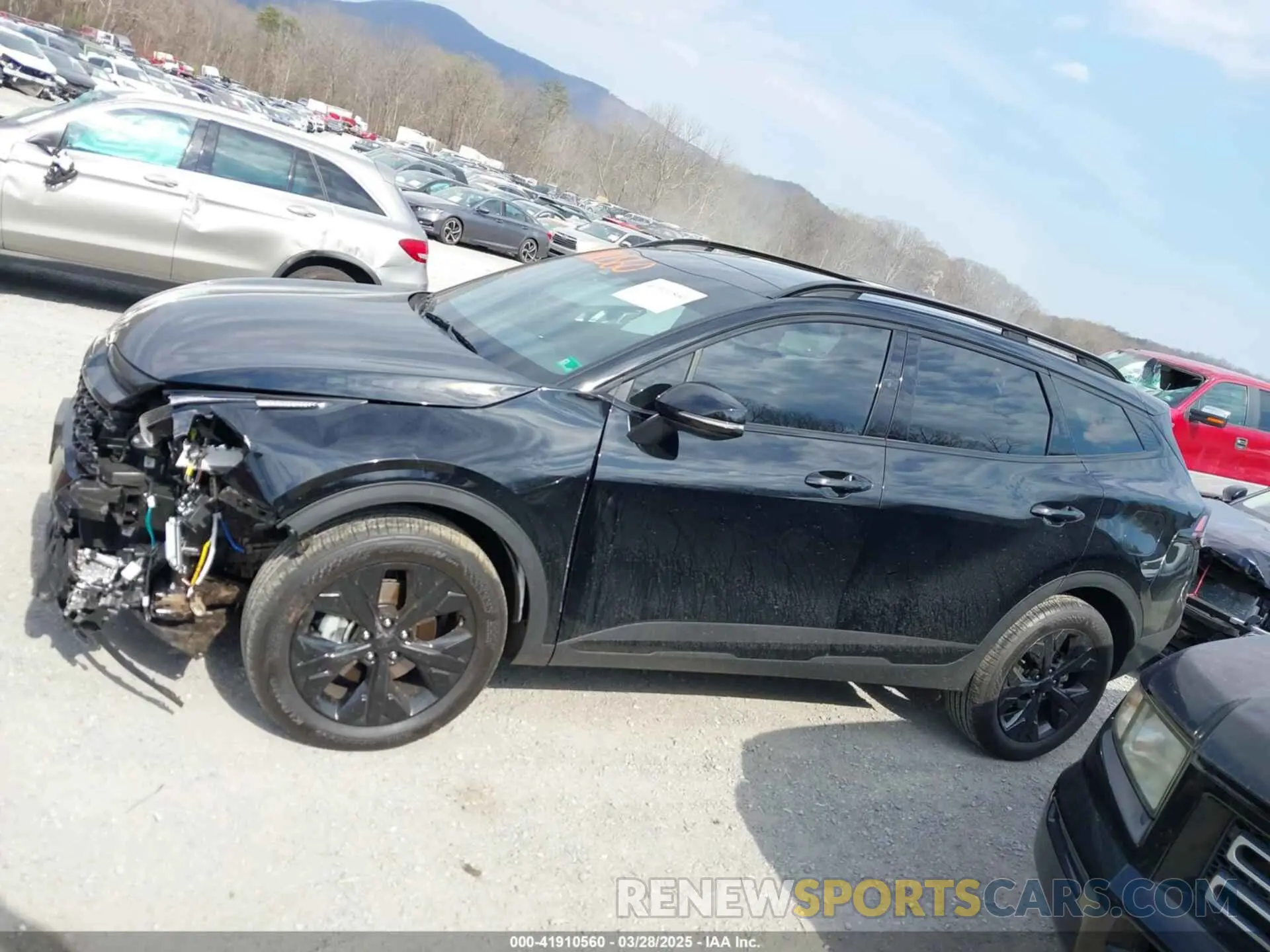 14 fotografías del automóvil dañado 5XYK6CDF3SG293512 KIA SPORTAGE 2025