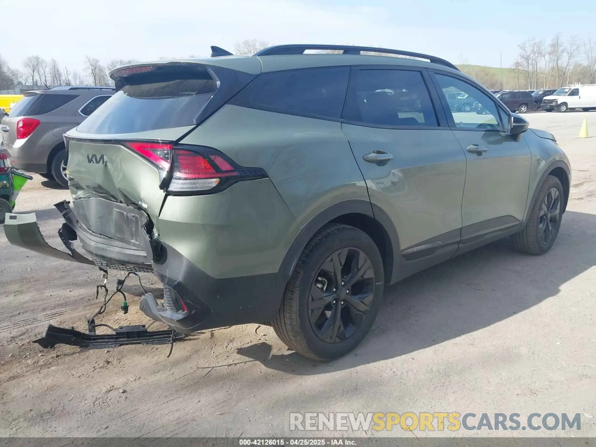 4 fotografías del automóvil dañado 5XYK6CDF6SG278633 KIA SPORTAGE 2025