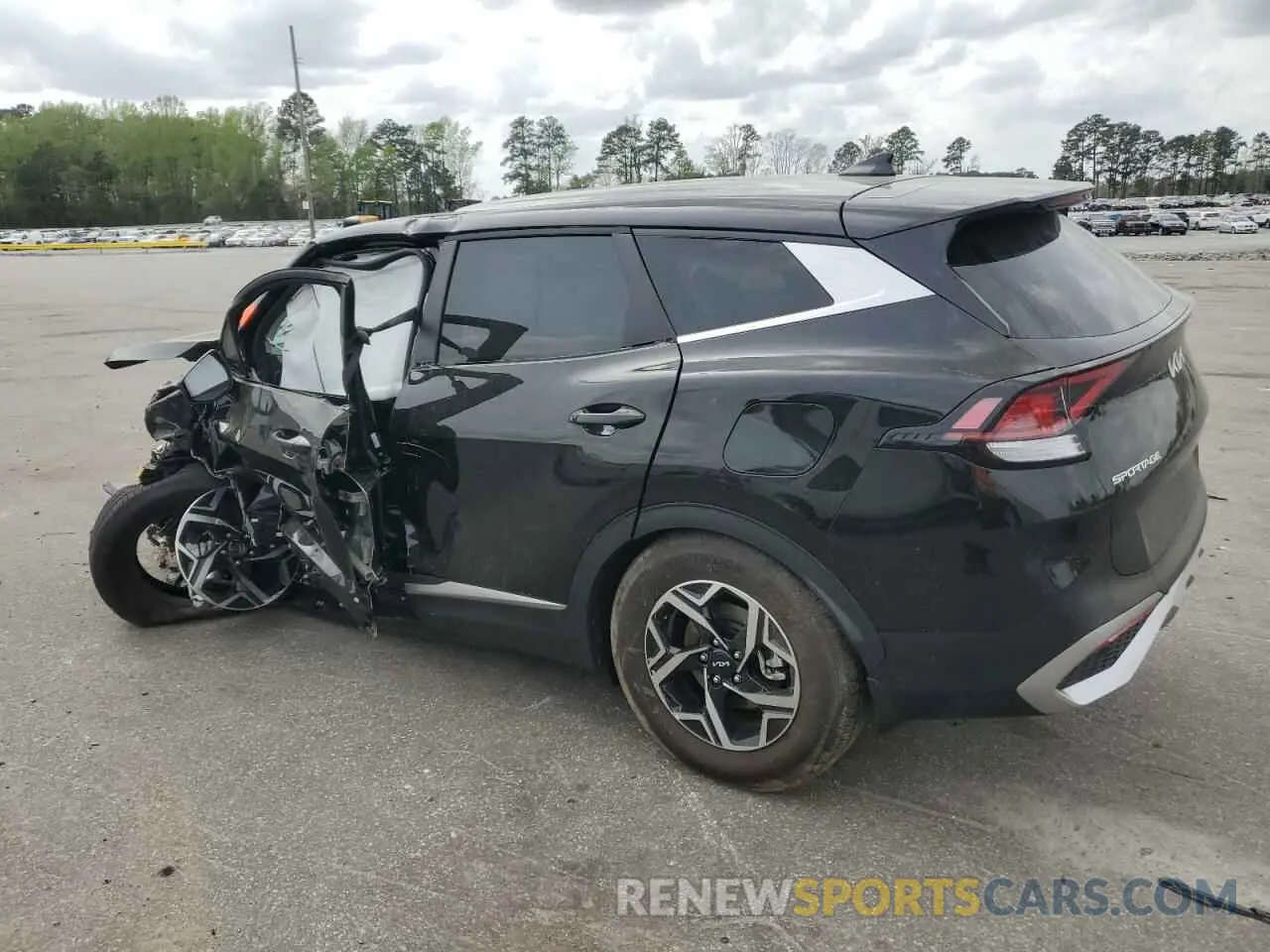 2 fotografías del automóvil dañado KNDPU3DF1S7386943 KIA SPORTAGE 2025