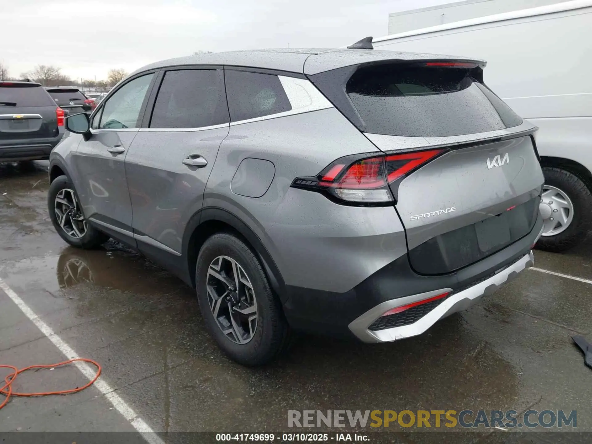 3 fotografías del automóvil dañado KNDPU3DF5S7343884 KIA SPORTAGE 2025