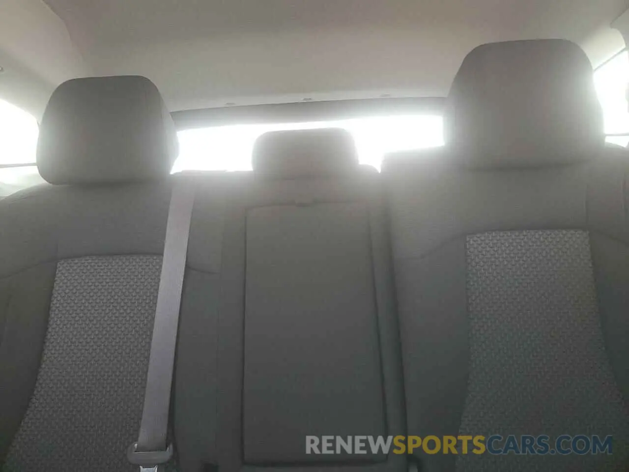 10 fotografías del automóvil dañado KNDPU3DG1S7193975 KIA SPORTAGE 2025