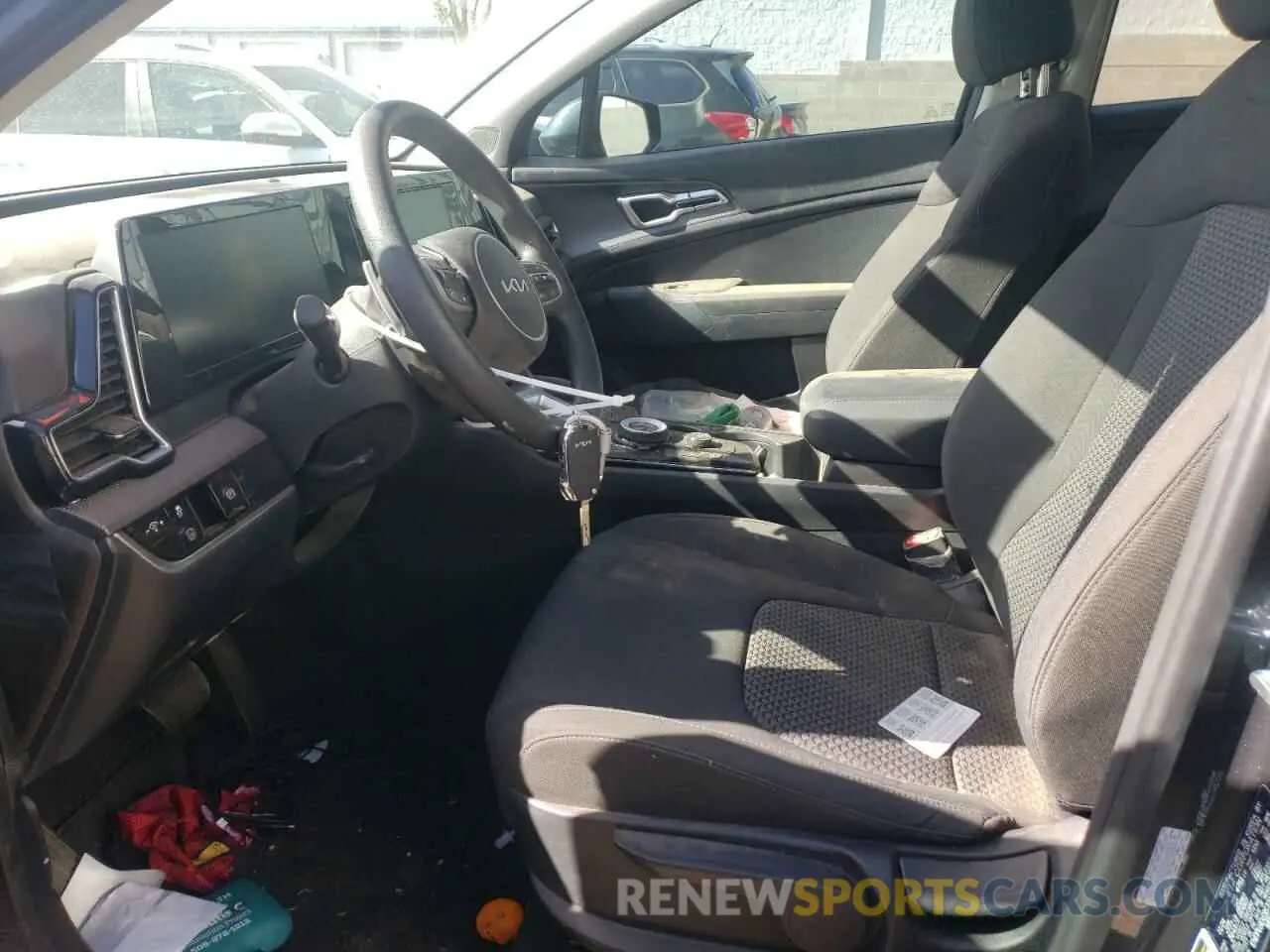 7 fotografías del automóvil dañado KNDPU3DG9S7211199 KIA SPORTAGE 2025