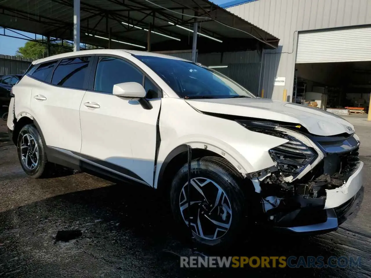 4 fotografías del automóvil dañado KNDPUCDF0S7371883 KIA SPORTAGE 2025