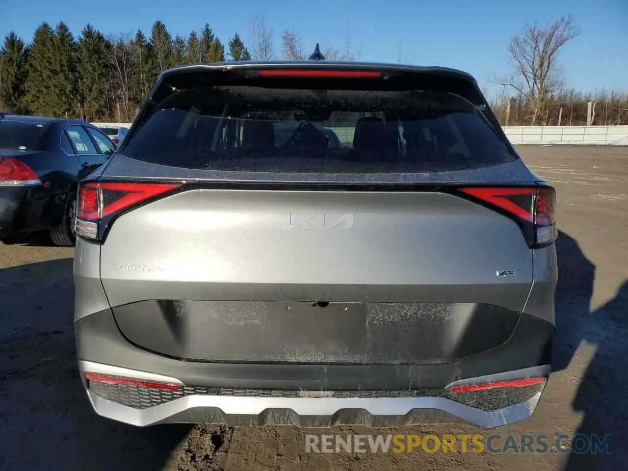 6 fotografías del automóvil dañado KNDPUCDF1S7346992 KIA SPORTAGE 2025