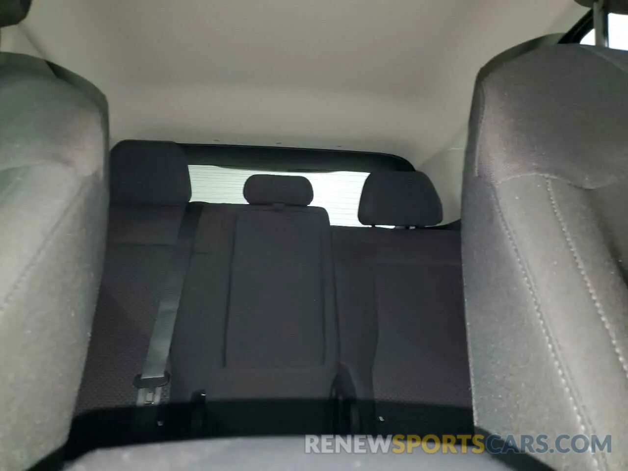 10 fotografías del automóvil dañado KNDPUCDF6S7381124 KIA SPORTAGE 2025