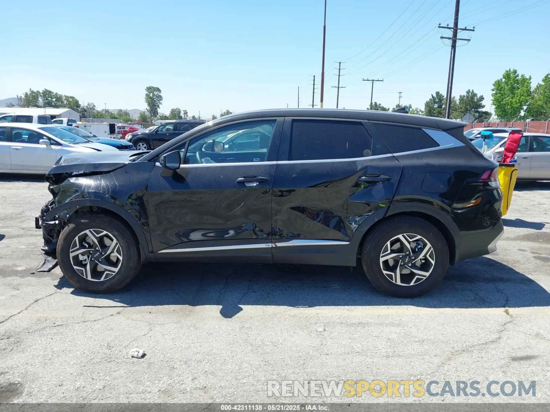 13 fotografías del automóvil dañado KNDPUCDF7S7342221 KIA SPORTAGE 2025