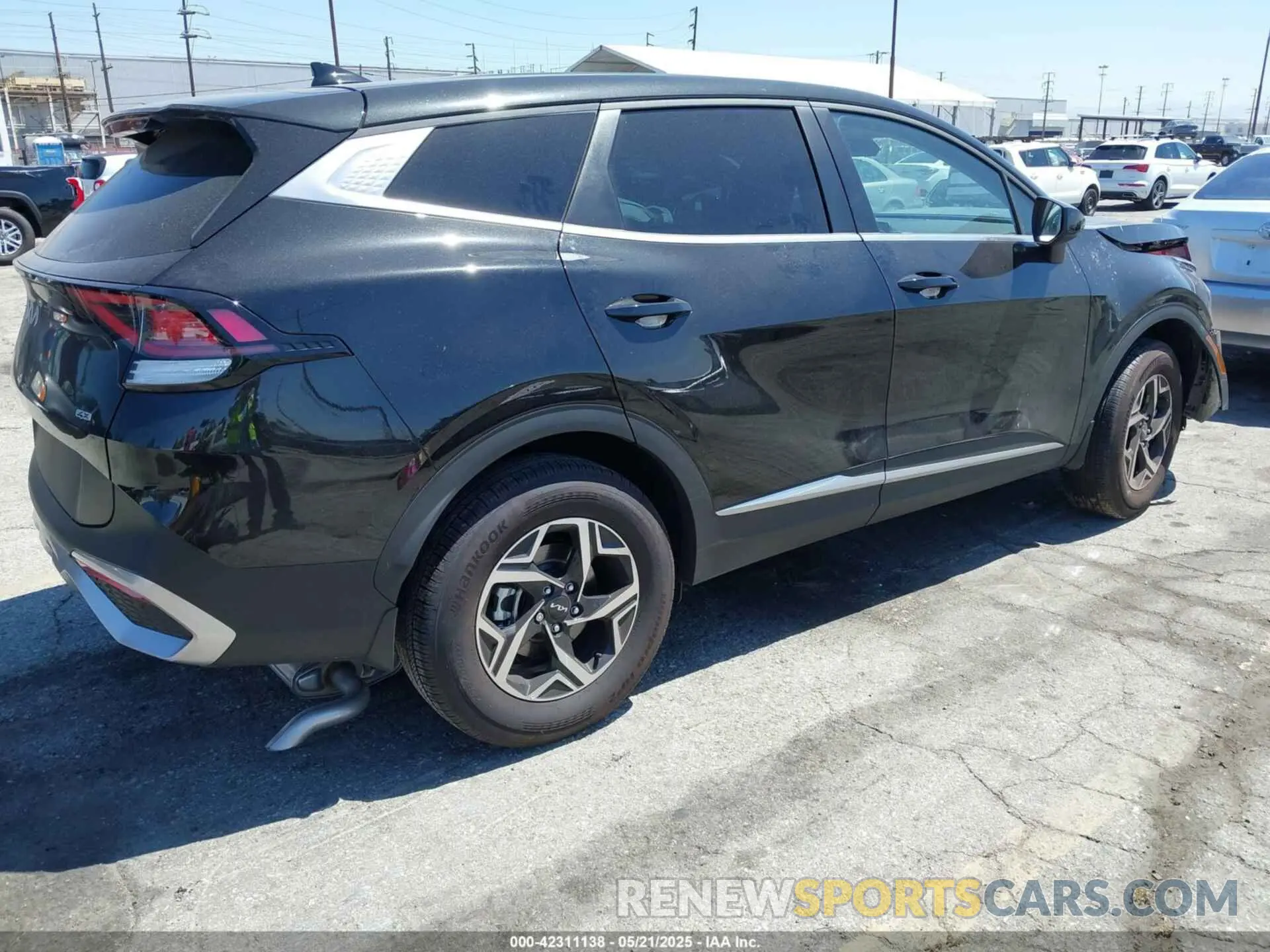 4 fotografías del automóvil dañado KNDPUCDF7S7342221 KIA SPORTAGE 2025