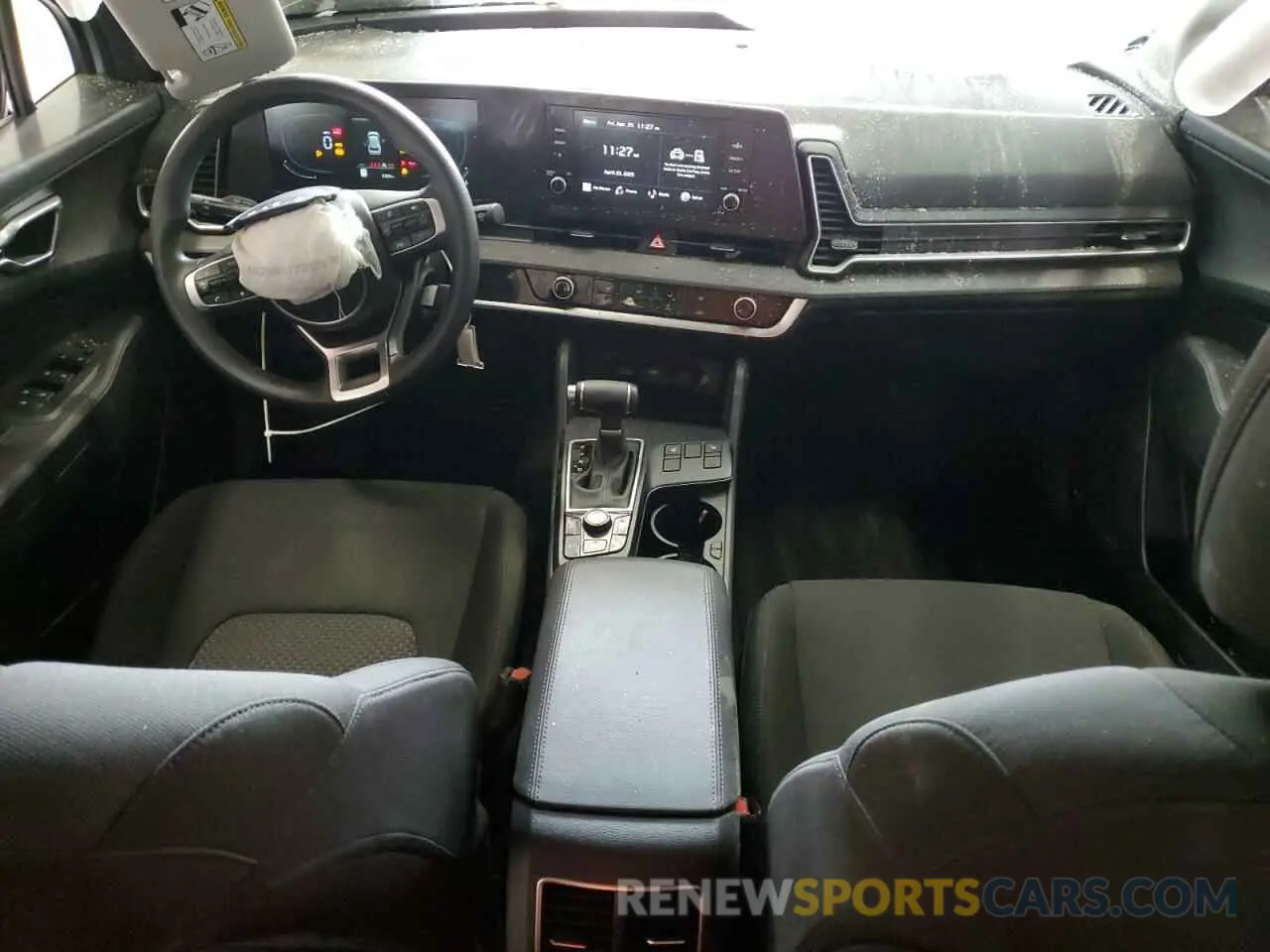 8 fotografías del automóvil dañado KNDPUCDF9S7371414 KIA SPORTAGE 2025