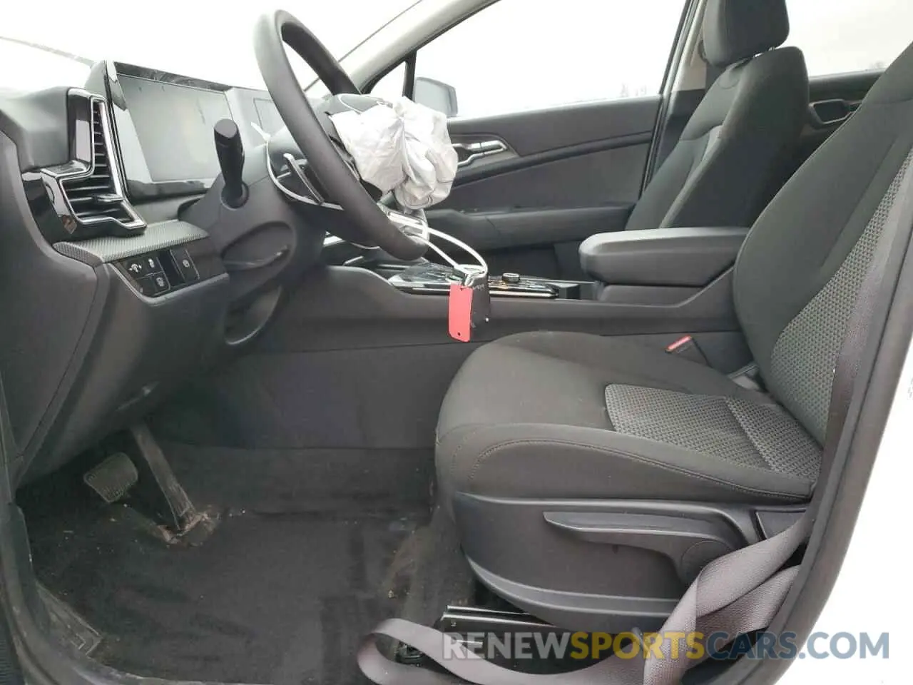 7 fotografías del automóvil dañado KNDPUCDGXS7178813 KIA SPORTAGE 2025