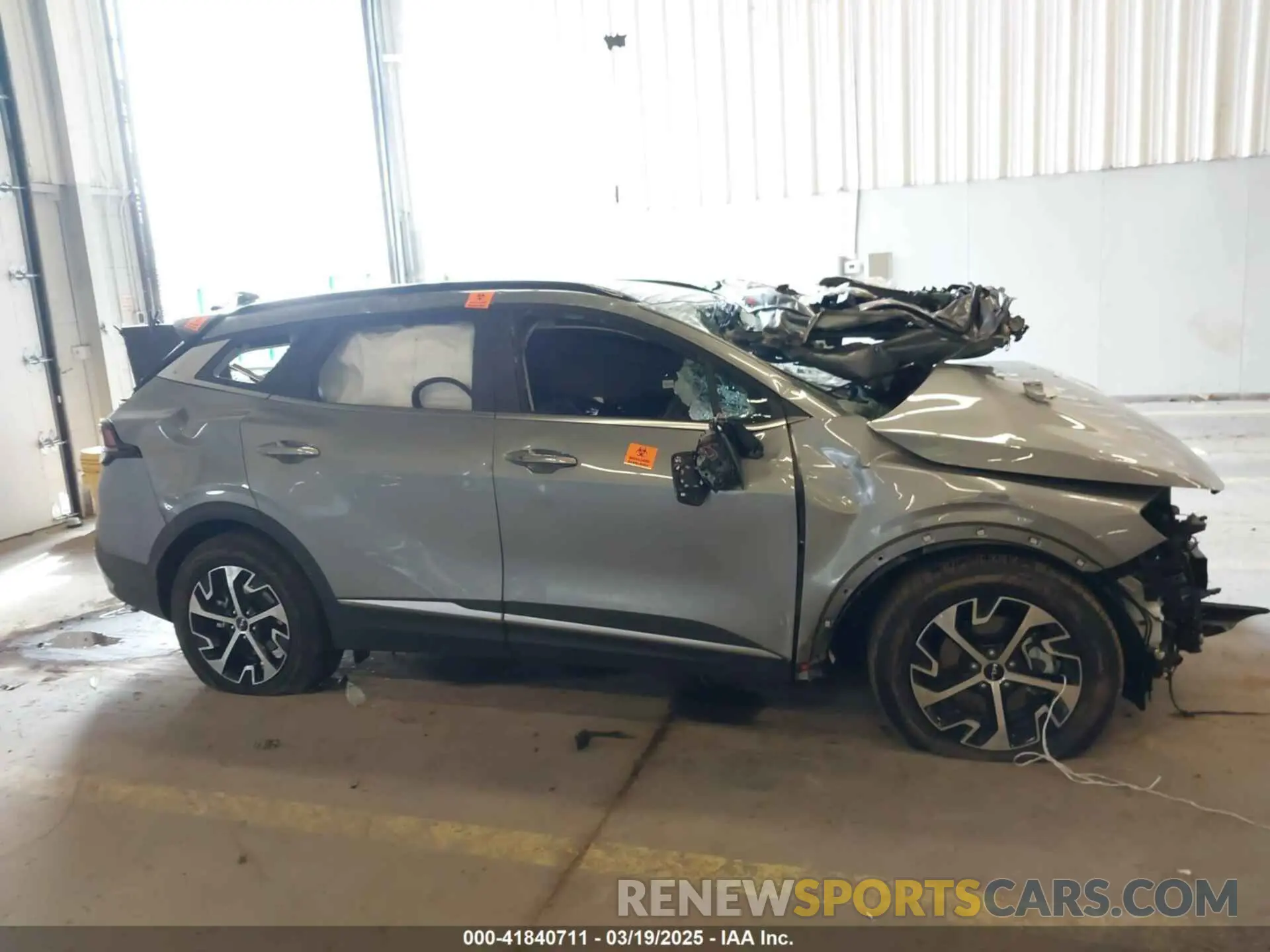 13 fotografías del automóvil dañado KNDPV3DF7S7334665 KIA SPORTAGE 2025