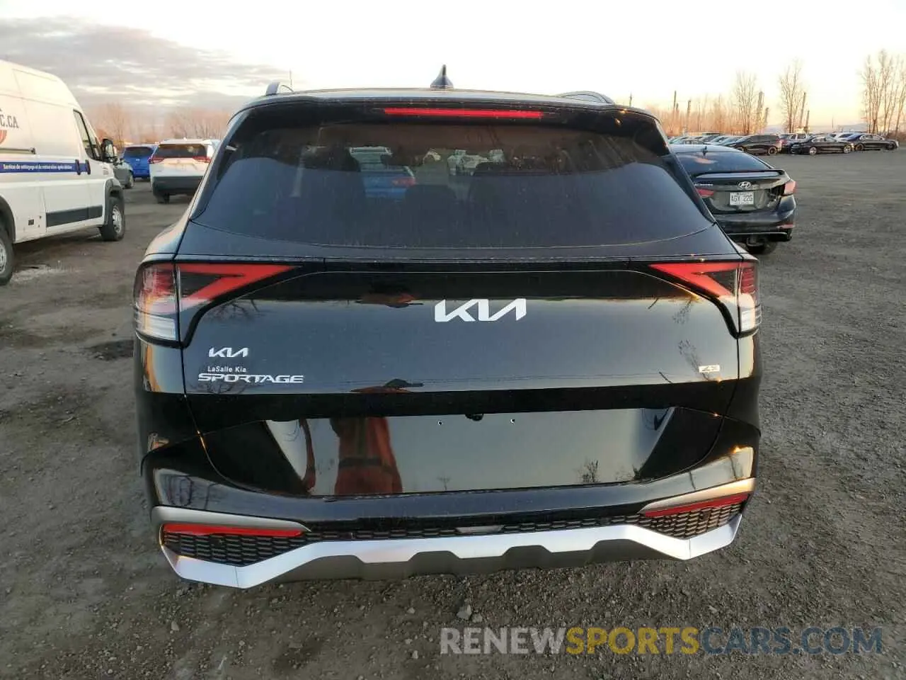 6 fotografías del automóvil dañado KNDPVCDFXS7339973 KIA SPORTAGE 2025