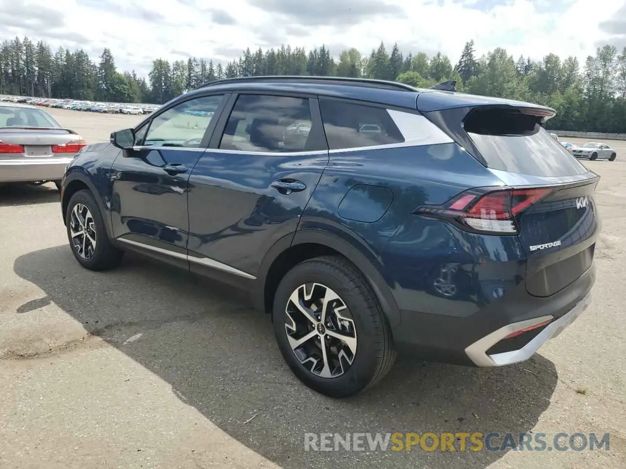 2 fotografías del automóvil dañado KNDPVCDG4S7194759 KIA SPORTAGE 2025