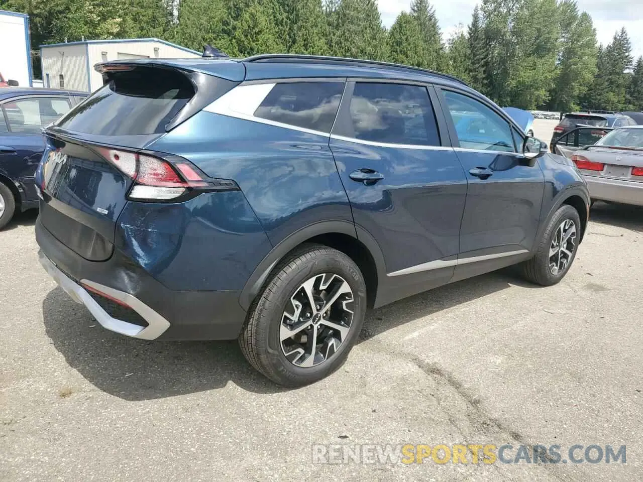 3 fotografías del automóvil dañado KNDPVCDG4S7194759 KIA SPORTAGE 2025