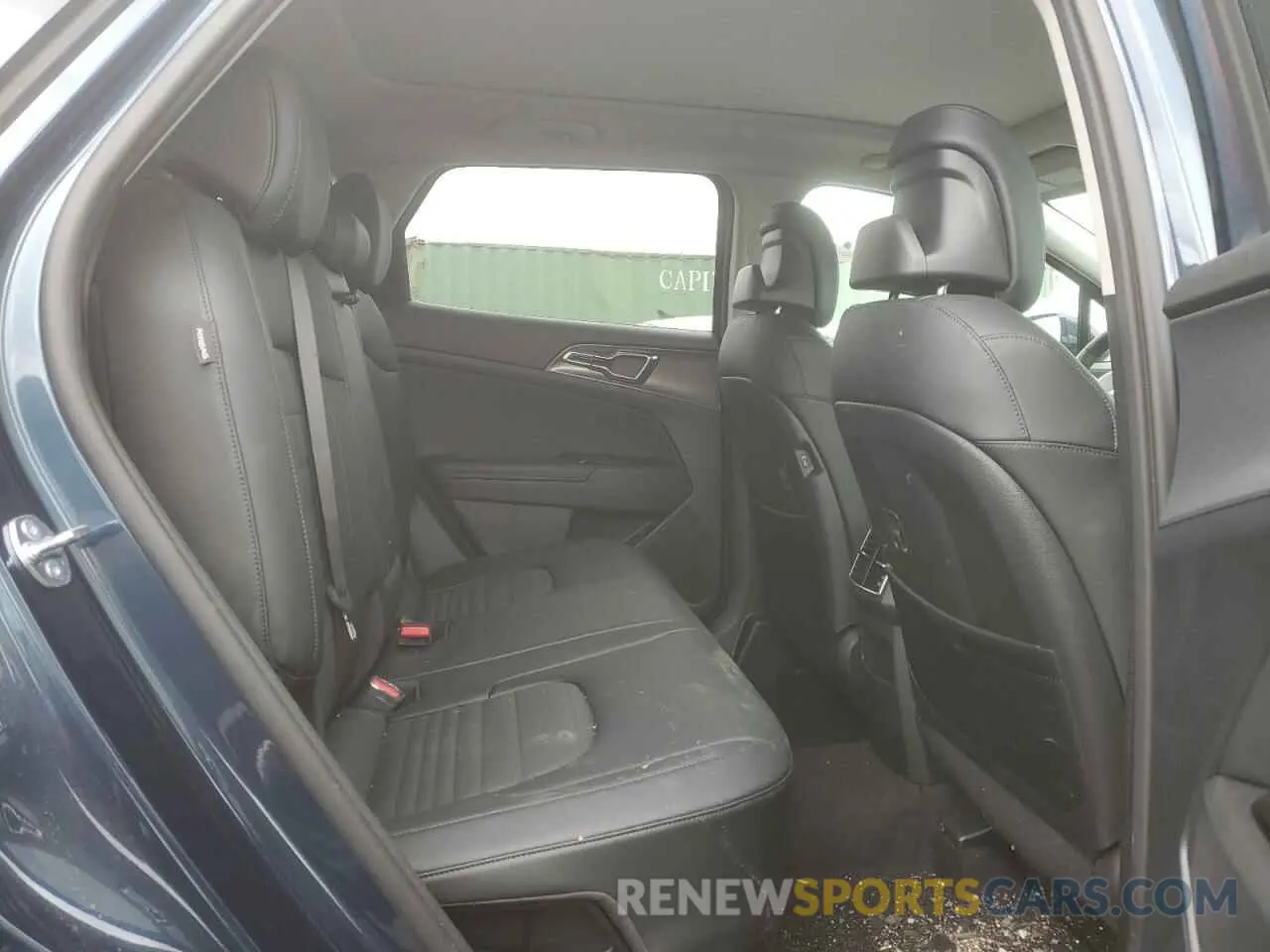 10 fotografías del automóvil dañado KNDPXCDG3S7200335 KIA SPORTAGE 2025