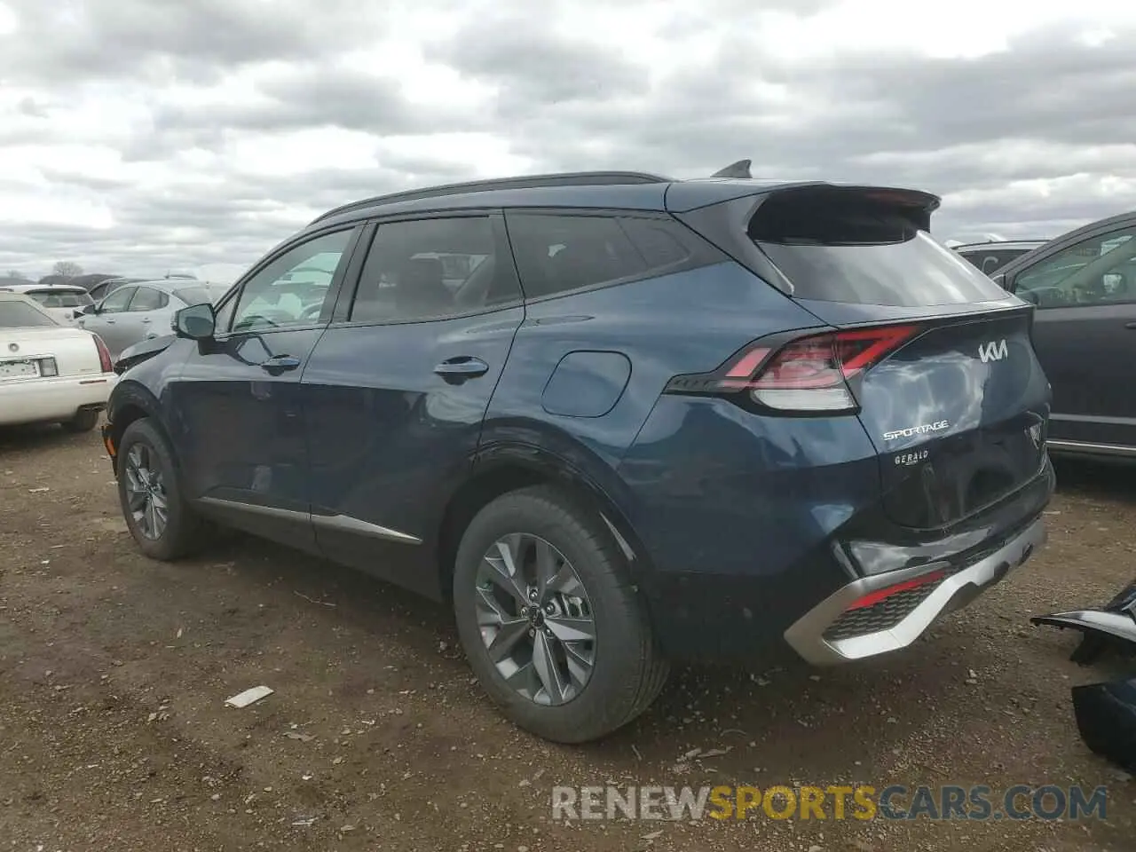 2 fotografías del automóvil dañado KNDPXCDG3S7200335 KIA SPORTAGE 2025