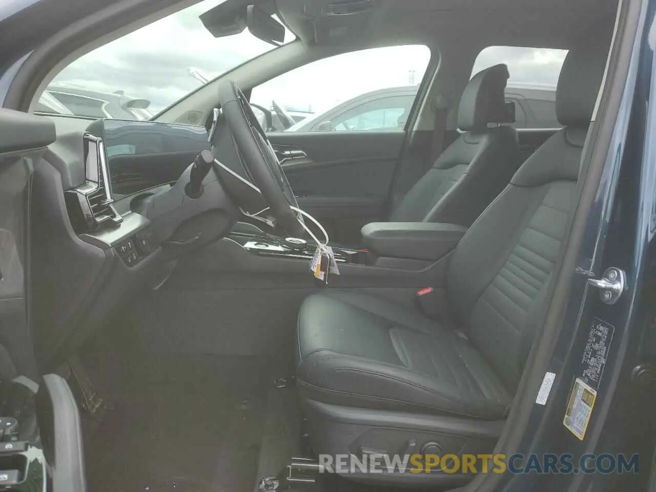 7 fotografías del automóvil dañado KNDPXCDG3S7200335 KIA SPORTAGE 2025