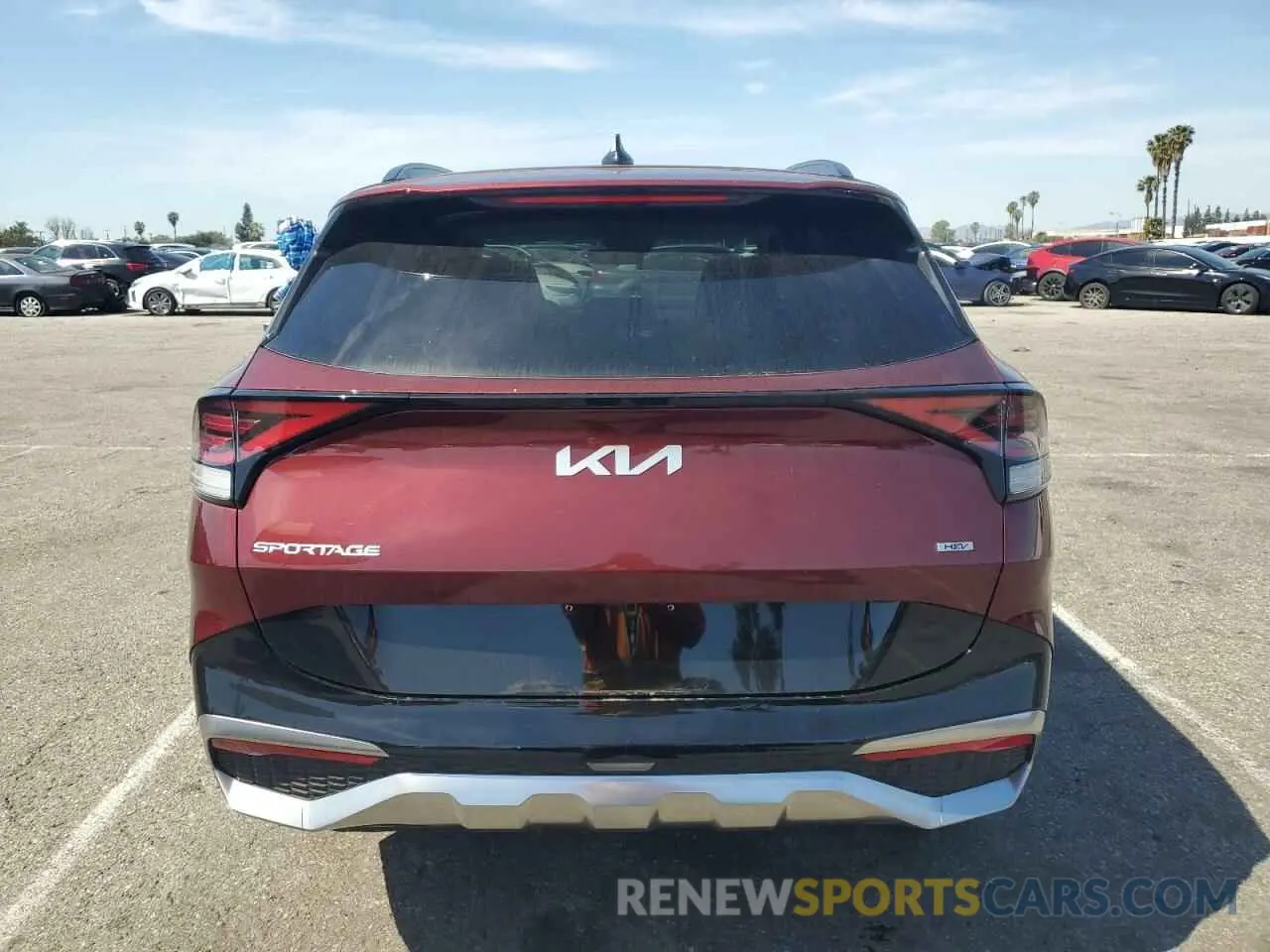 6 fotografías del automóvil dañado KNDPXCDG3S7201016 KIA SPORTAGE 2025