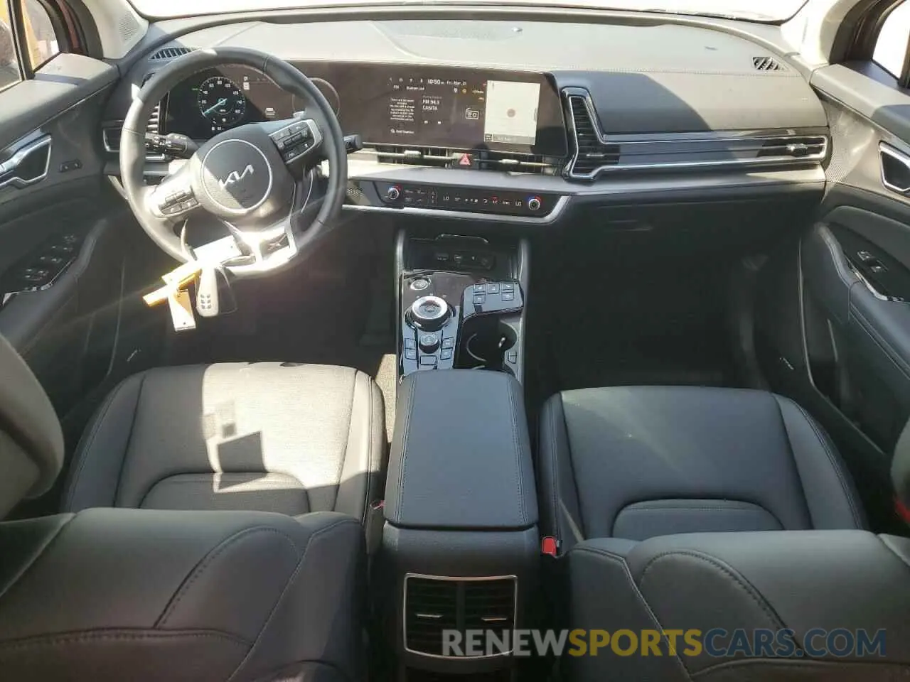 8 fotografías del automóvil dañado KNDPXCDG3S7201016 KIA SPORTAGE 2025