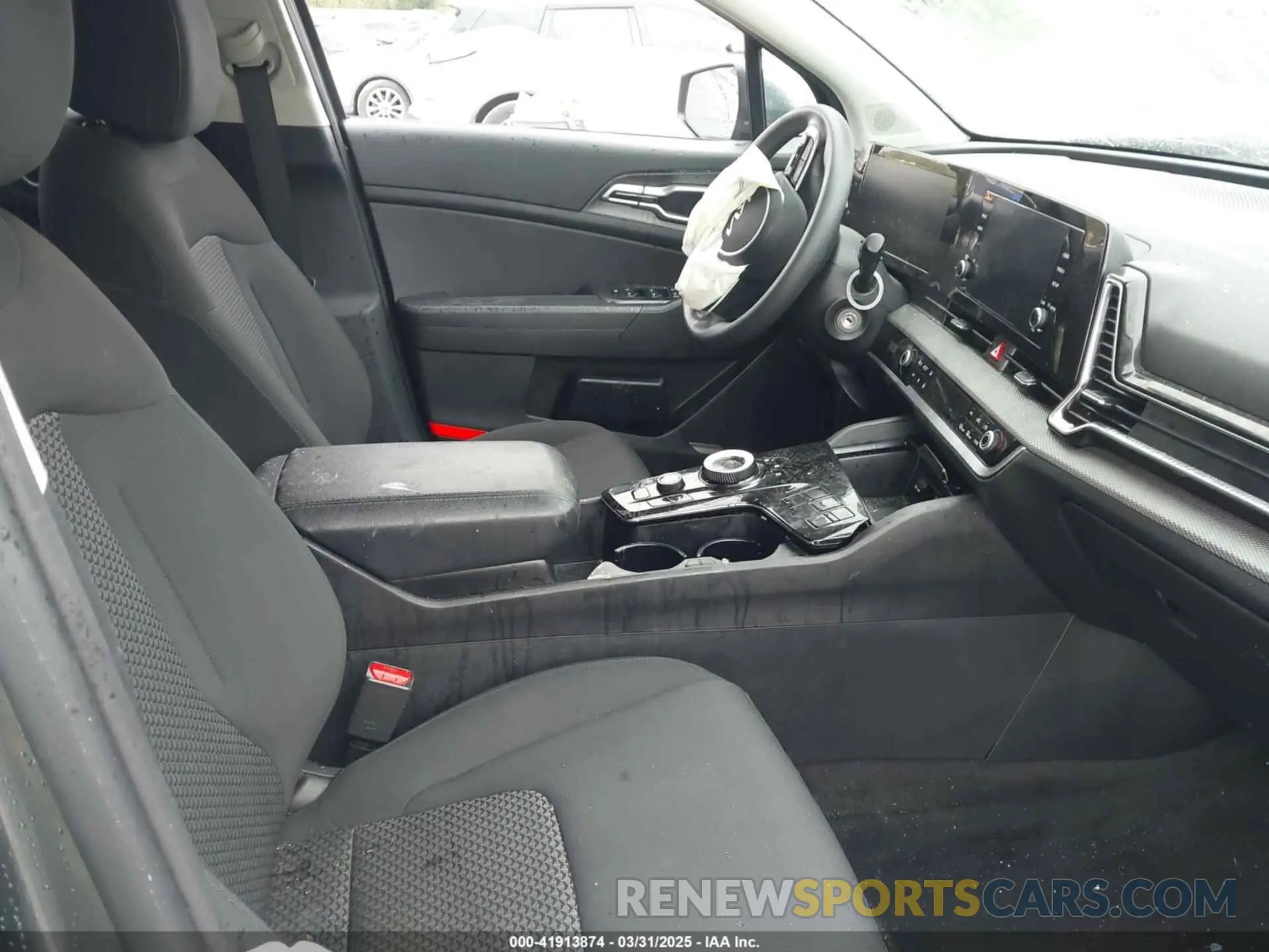 5 fotografías del automóvil dañado KNDPU3AG7P7073593 KIA SPORTAGE HYBRID 2023