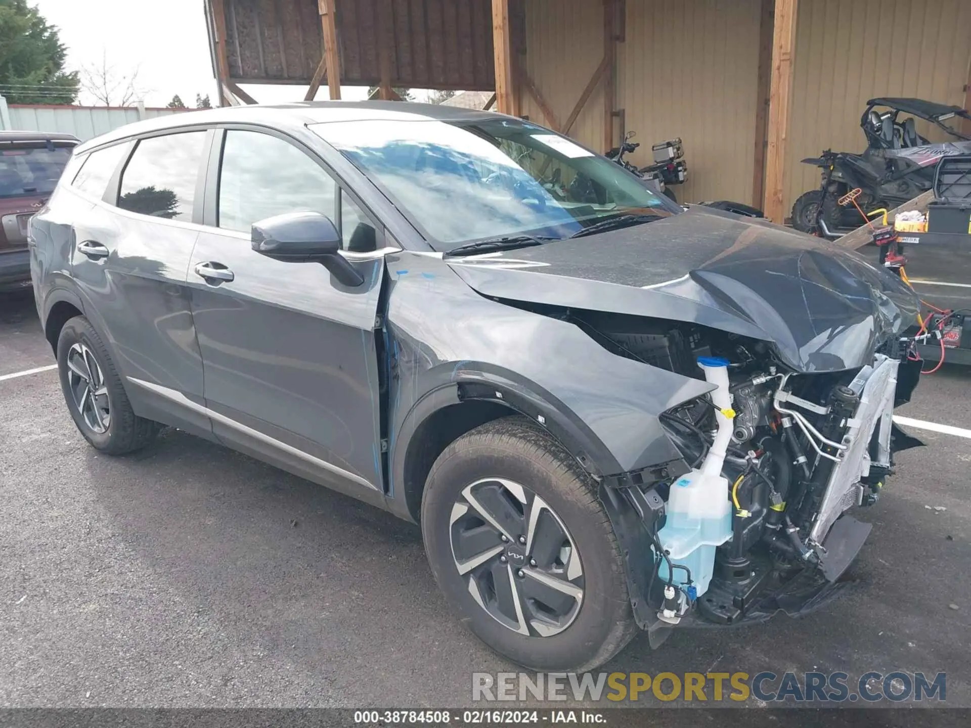 1 fotografías del automóvil dañado KNDPUCAG1P7113974 KIA SPORTAGE HYBRID 2023