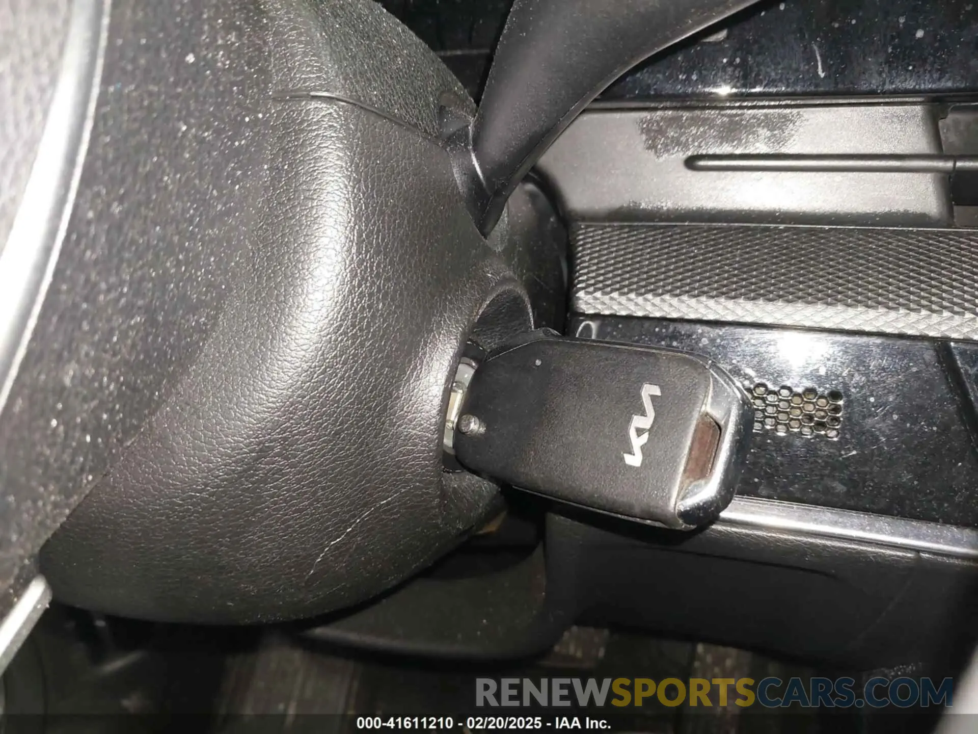 11 fotografías del automóvil dañado KNDPUCAG7P7039959 KIA SPORTAGE HYBRID 2023