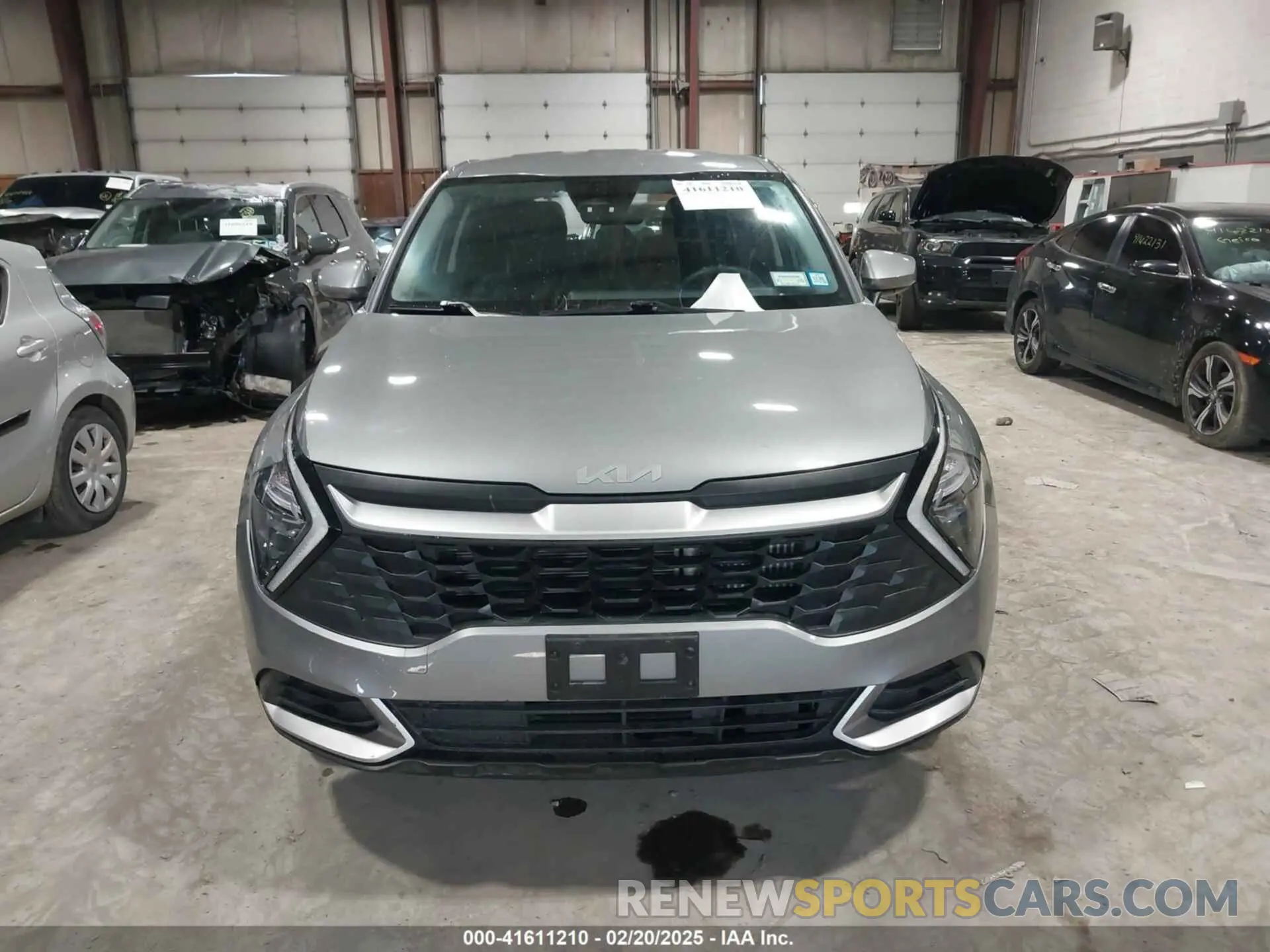 12 fotografías del automóvil dañado KNDPUCAG7P7039959 KIA SPORTAGE HYBRID 2023