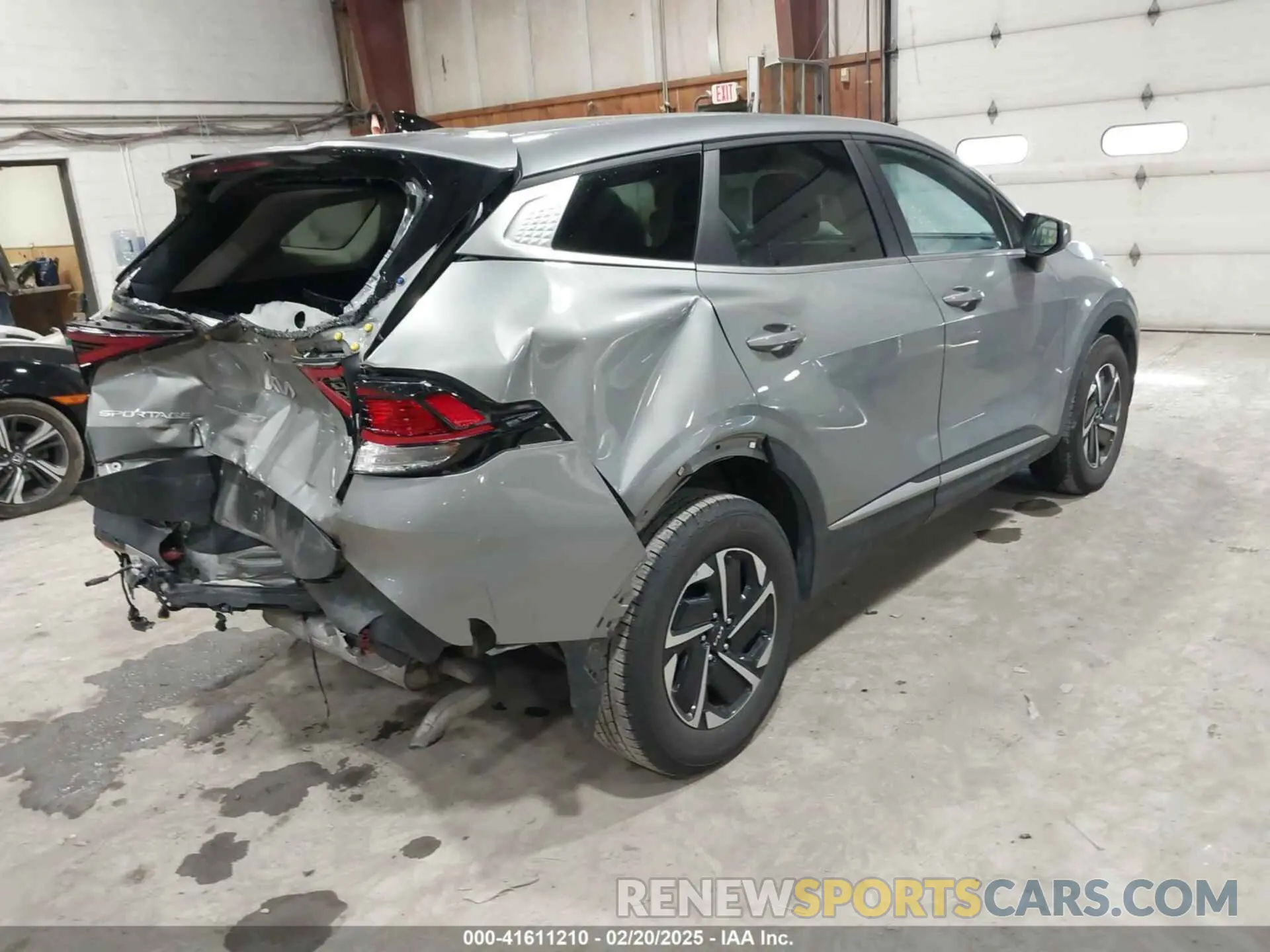 4 fotografías del automóvil dañado KNDPUCAG7P7039959 KIA SPORTAGE HYBRID 2023