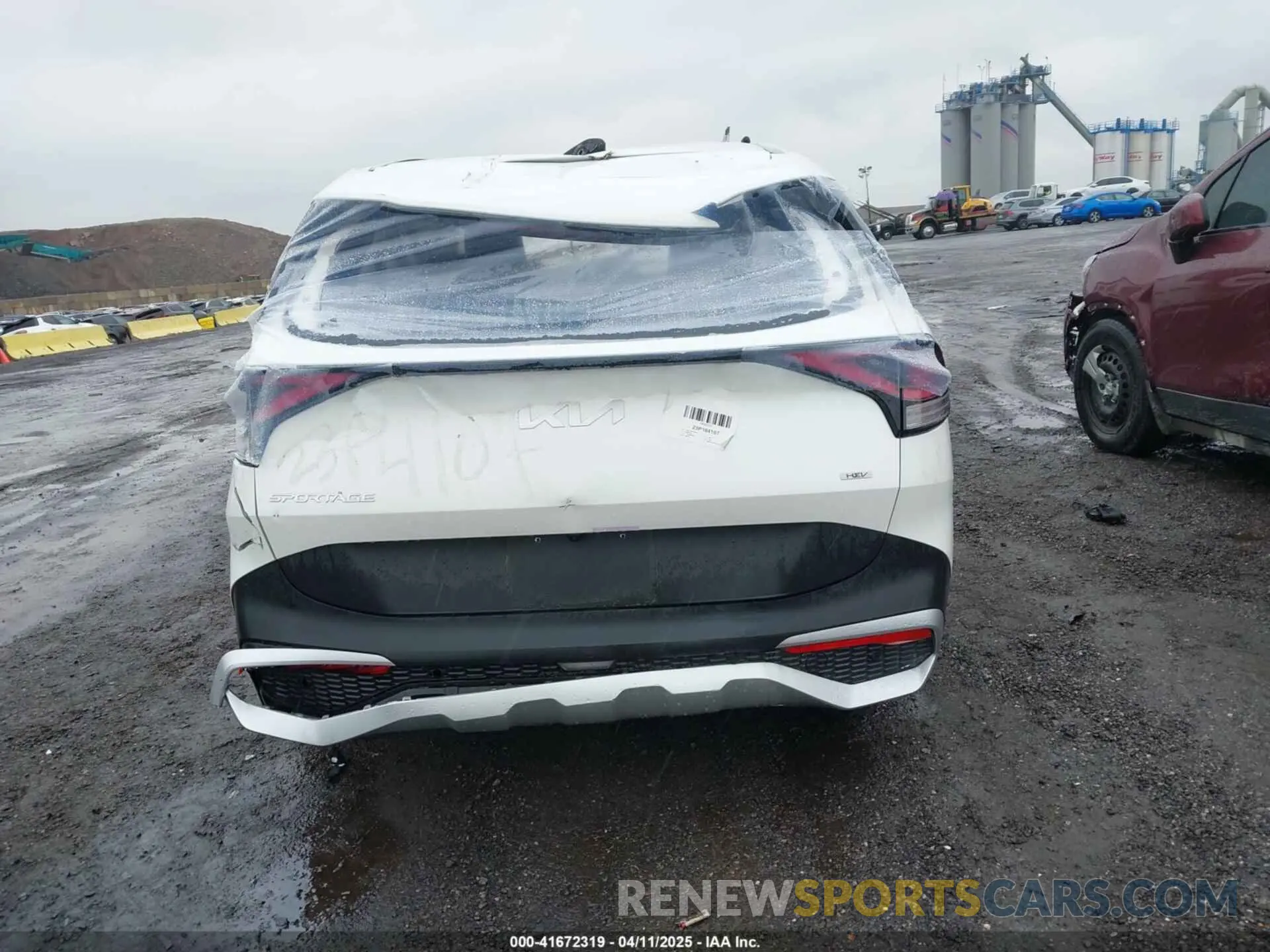17 fotografías del automóvil dañado KNDPUCAG9P7053278 KIA SPORTAGE HYBRID 2023