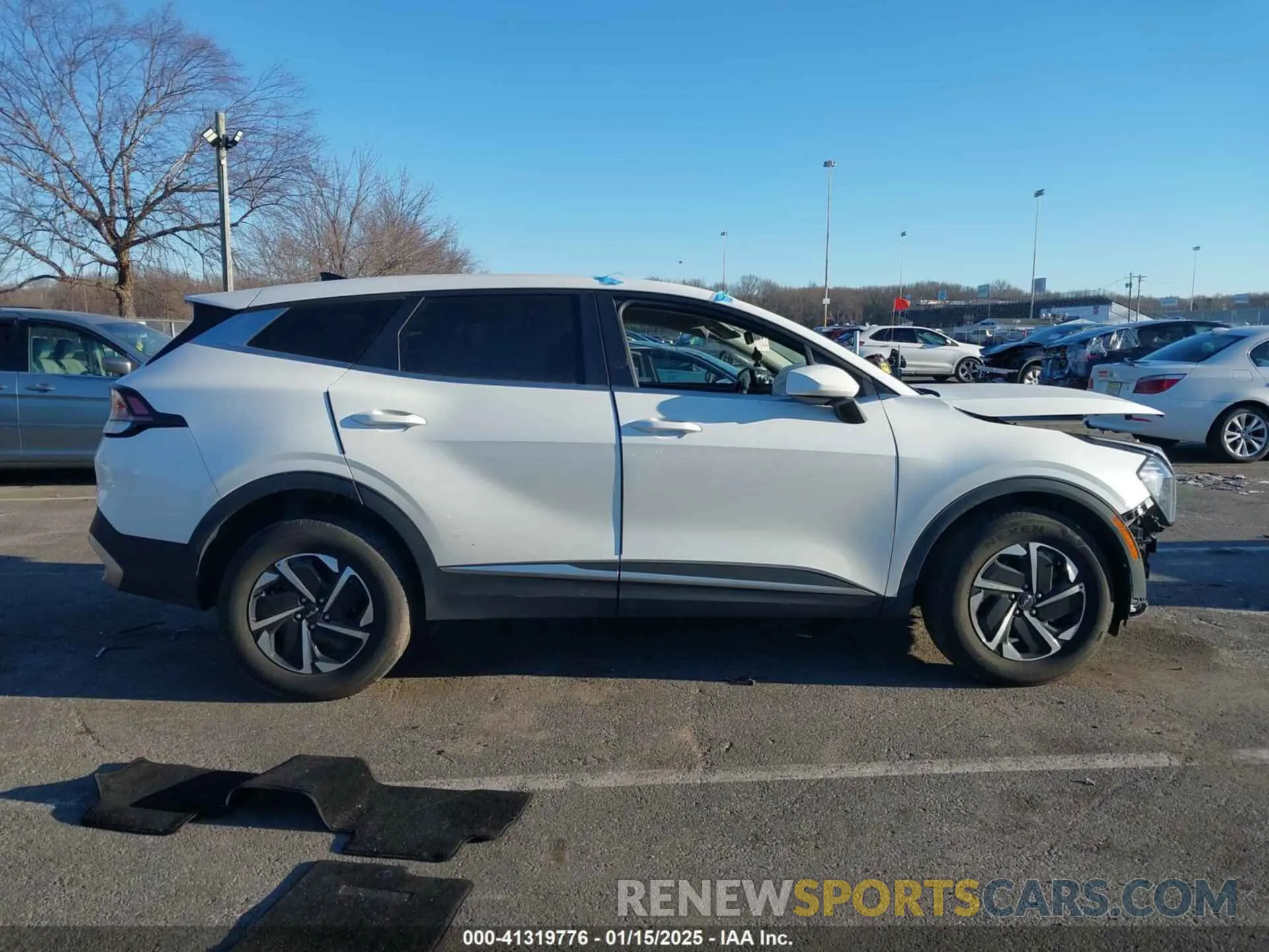 13 fotografías del automóvil dañado KNDPUCAGXP7045271 KIA SPORTAGE HYBRID 2023