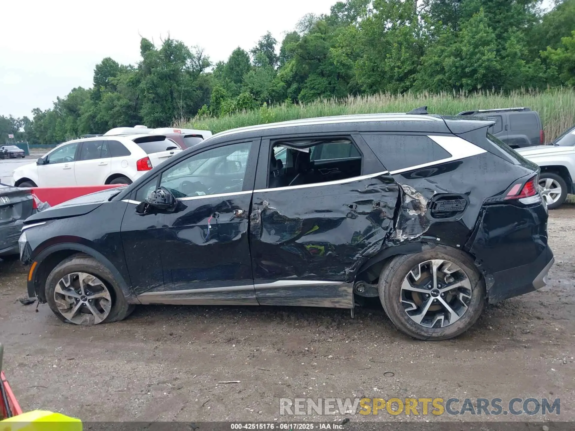 15 fotografías del automóvil dañado KNDPVCAG0P7018822 KIA SPORTAGE HYBRID 2023