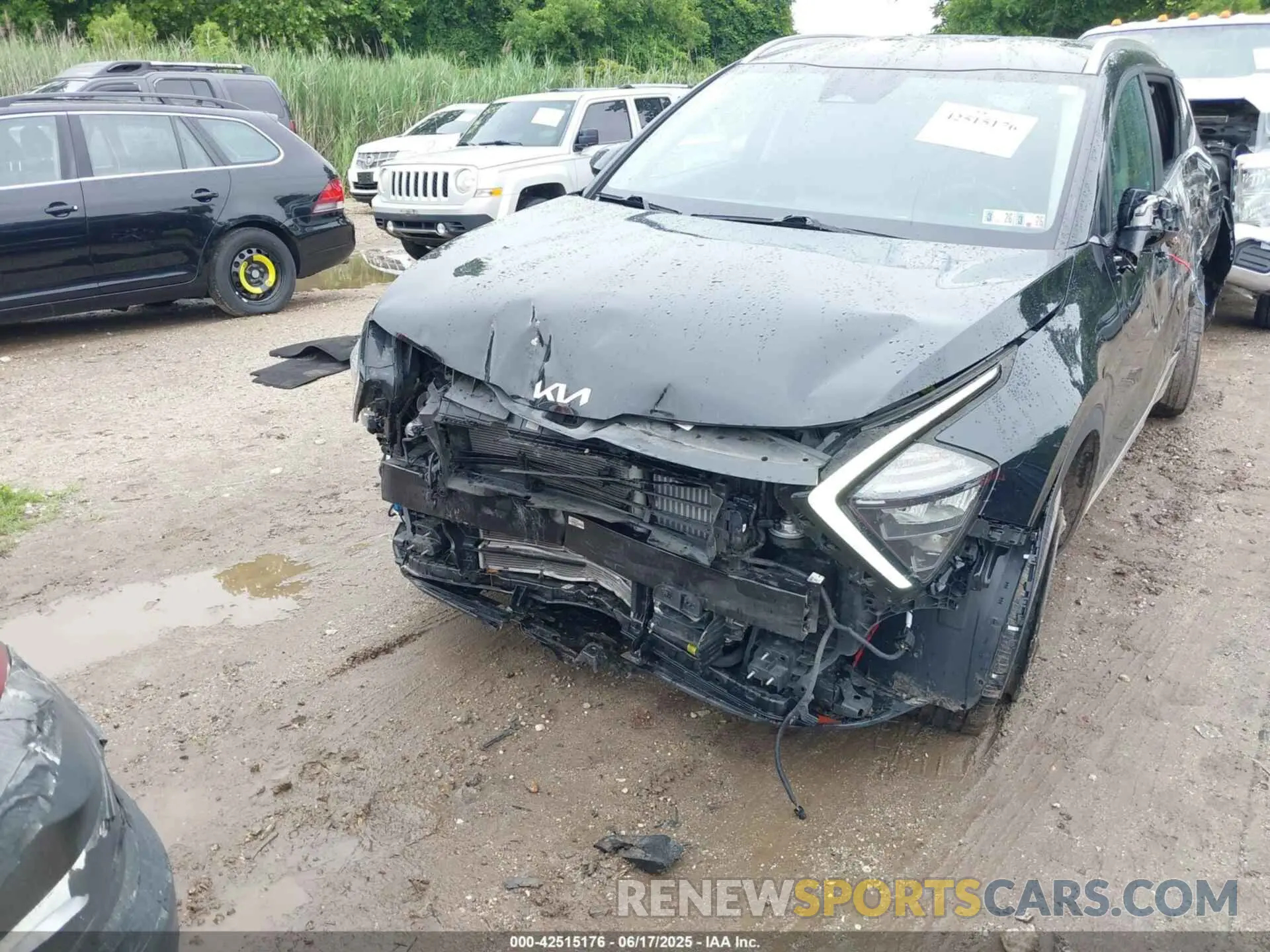 18 fotografías del automóvil dañado KNDPVCAG0P7018822 KIA SPORTAGE HYBRID 2023